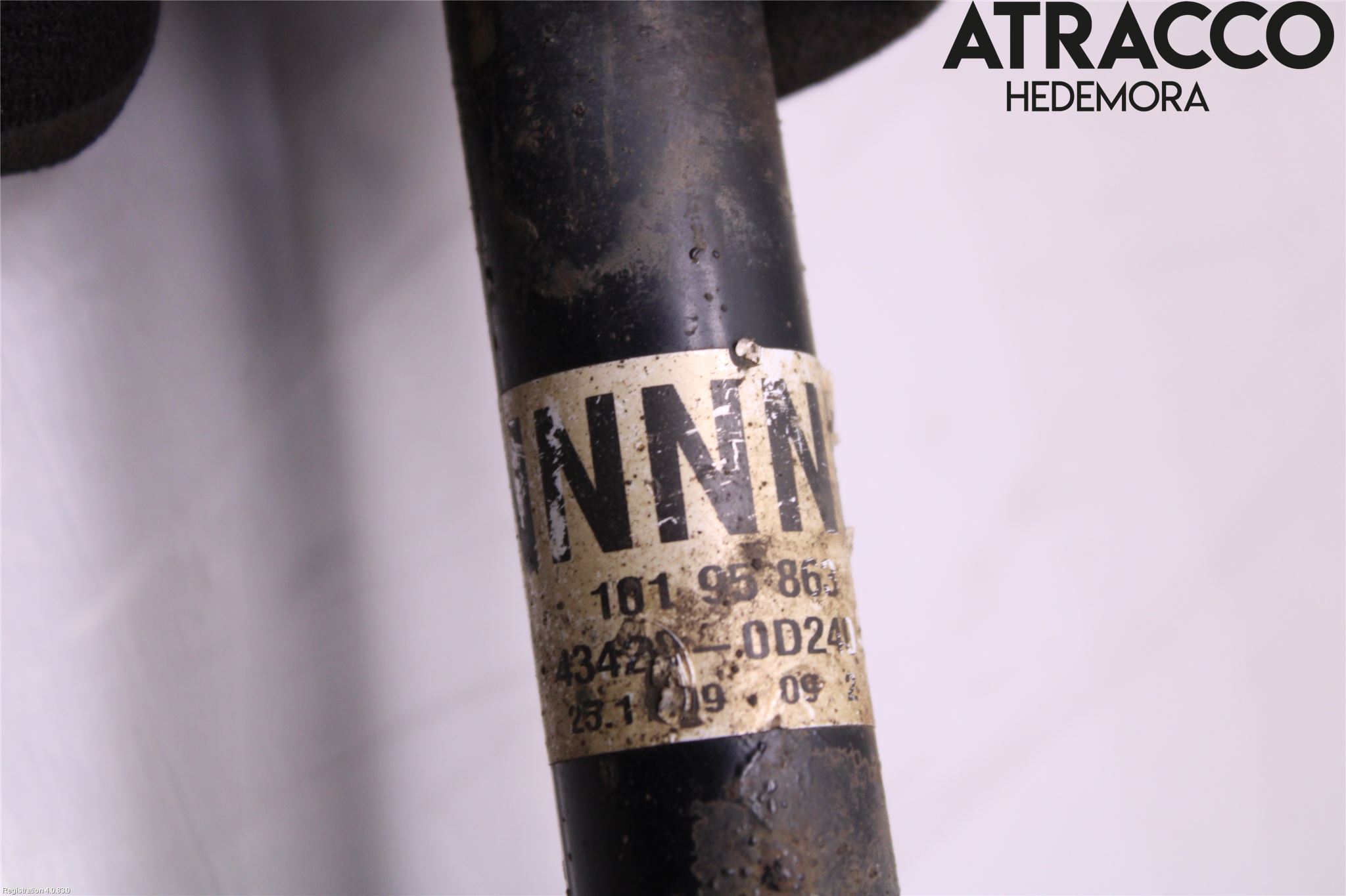 Toyota YARIS XP90 06-11 Drivaxel Fram Vänster