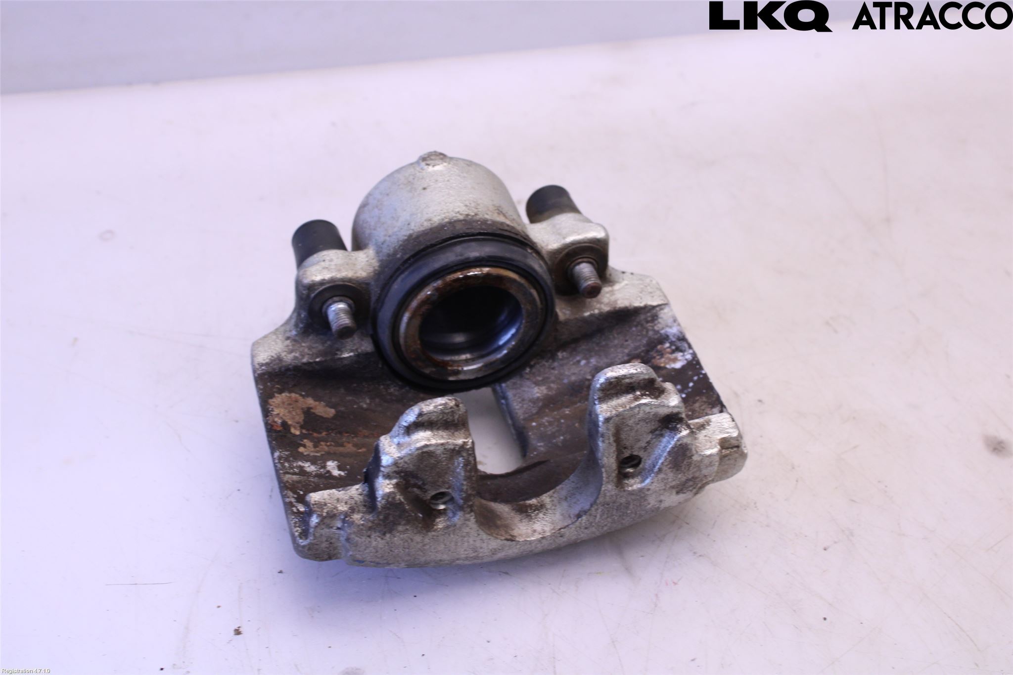 Volkswagen VW PASSAT 11-14 Bromsok Fram Höger