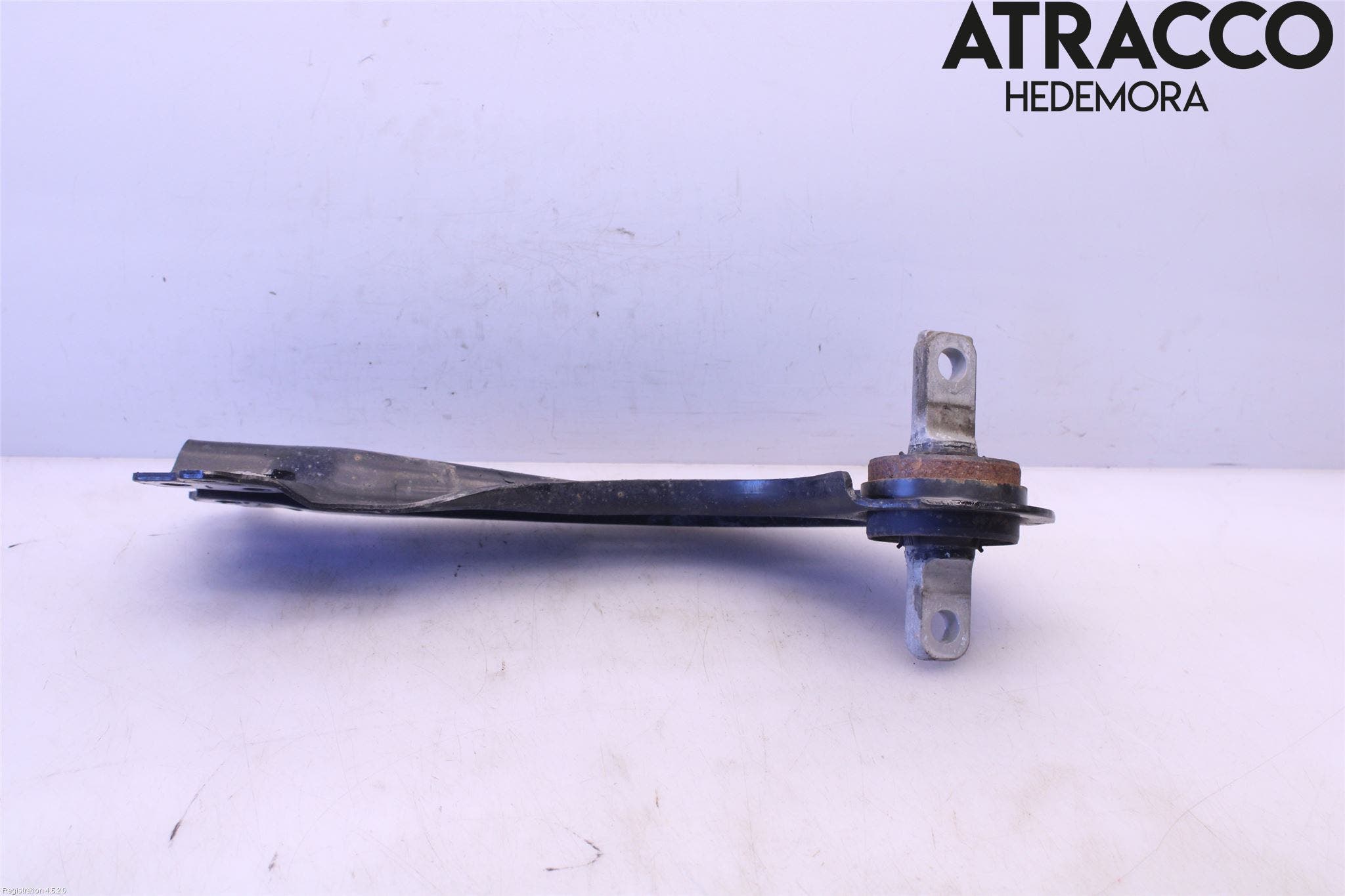 Toyota RAV4 19- Bärarm Bak Höger