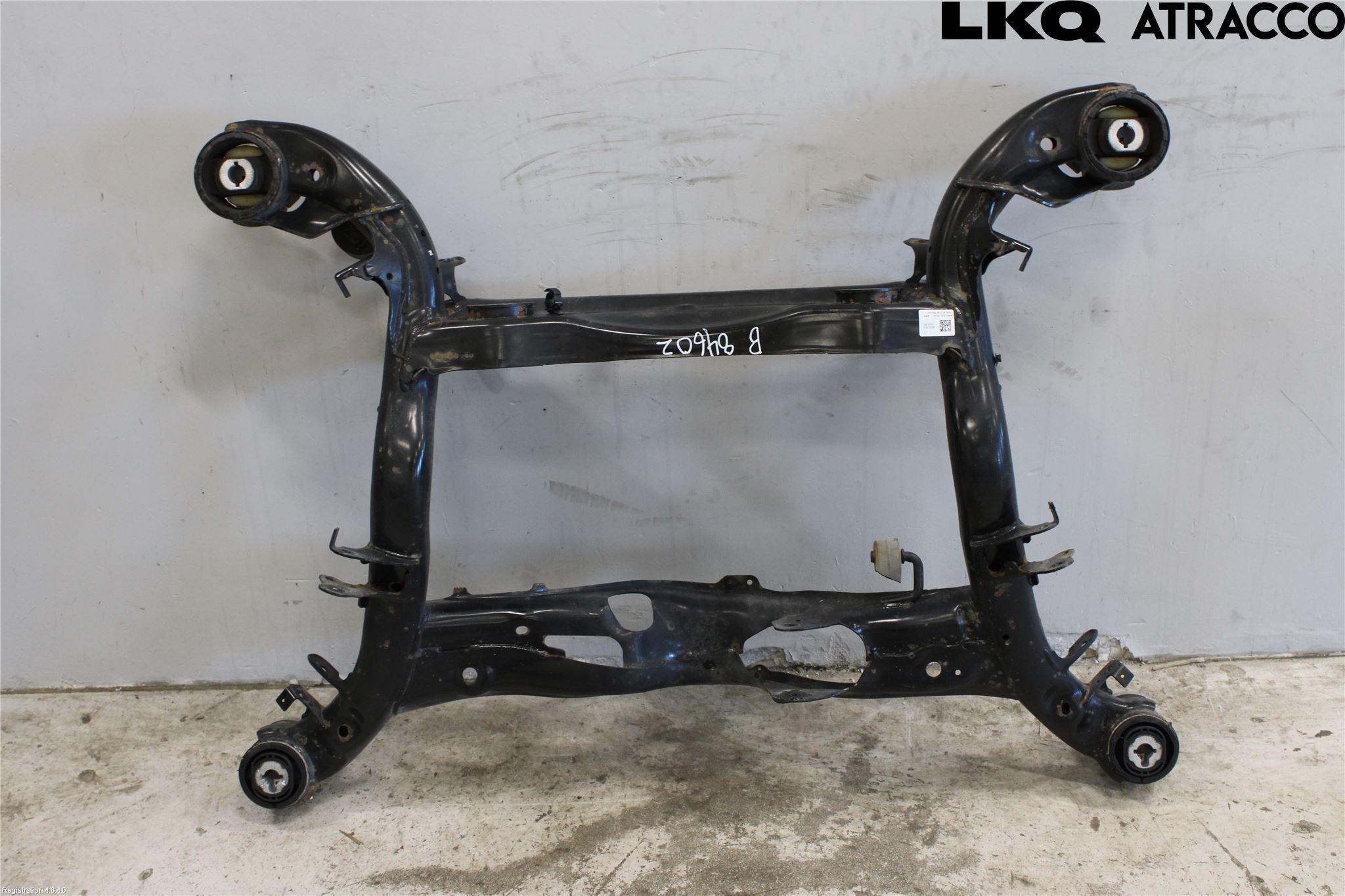 Audi A6 F2/C8 19- Bakaxelbalk