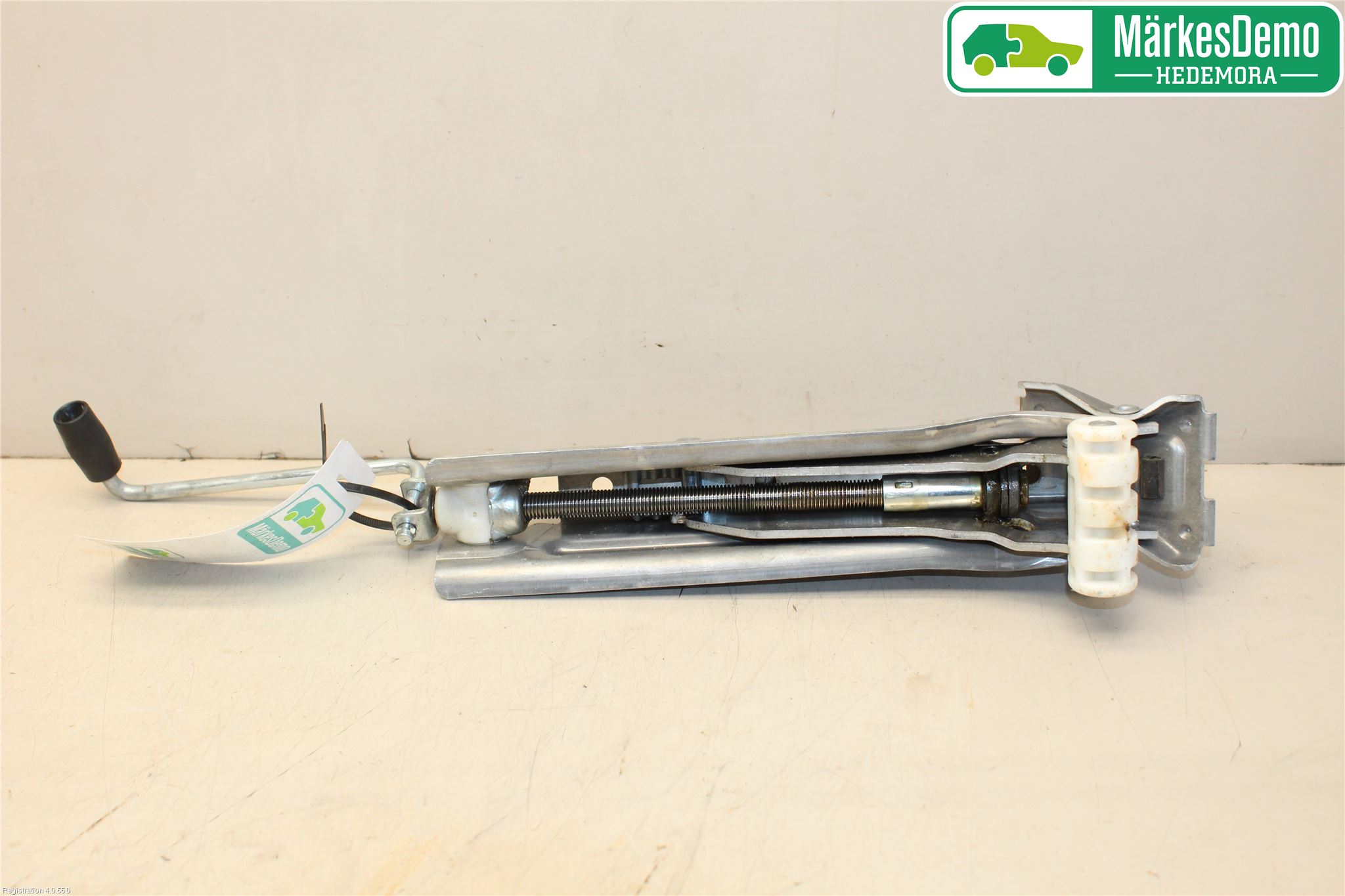 Audi ALLROAD 06-11 Domkraft