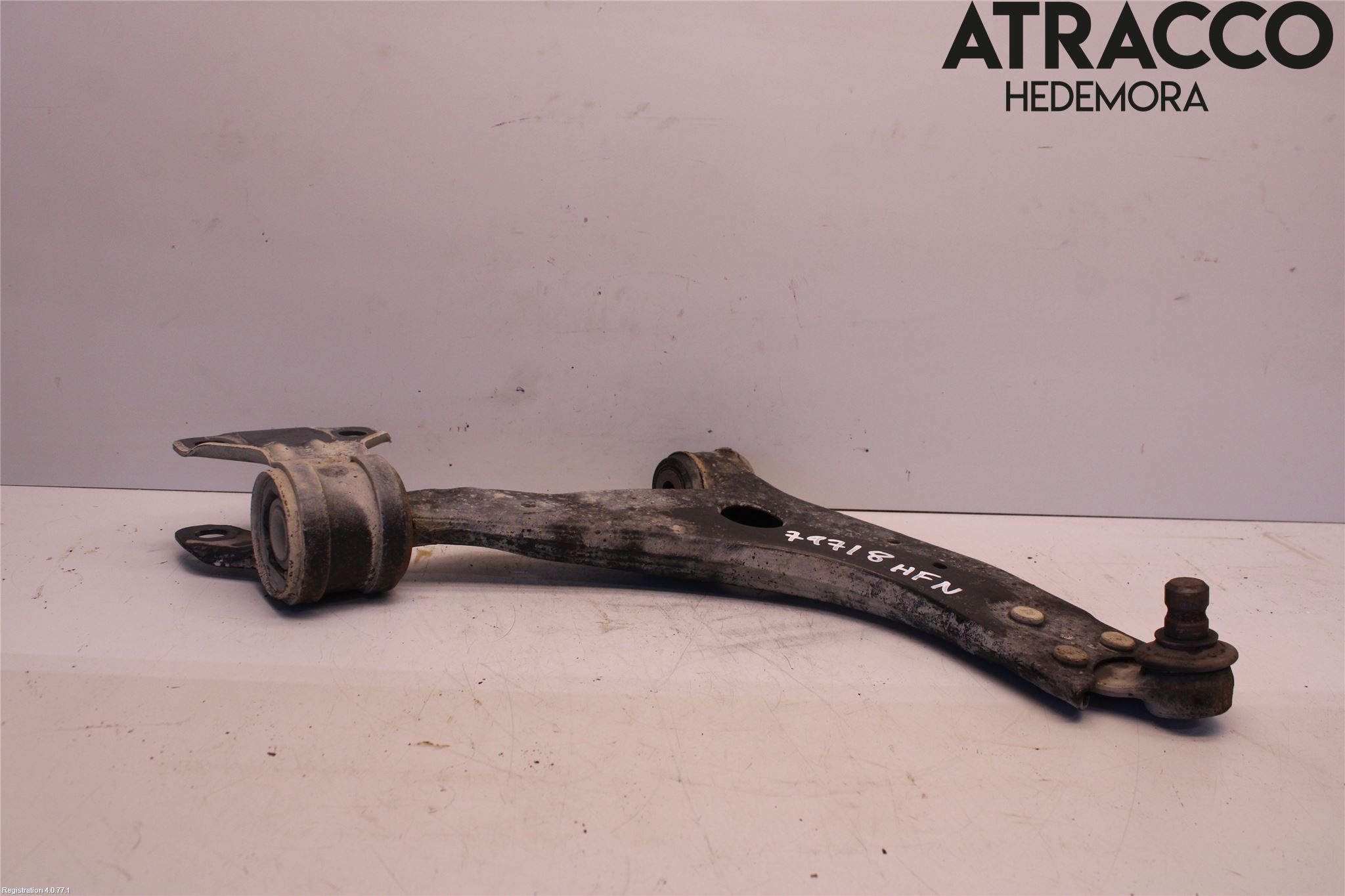 Ford FOCUS 15-18 Bärarm Fram Undre Hö