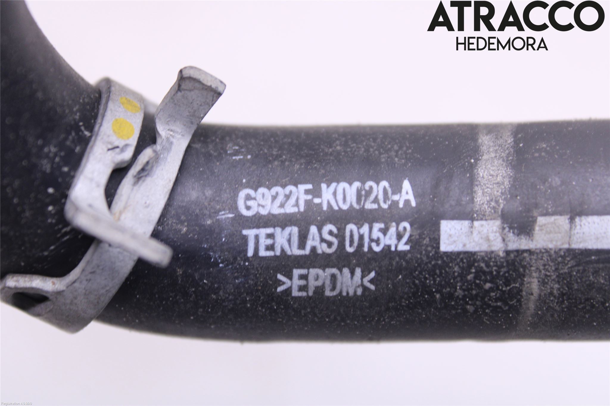 Toyota YARIS CROSS XP21 21- Kylarslang