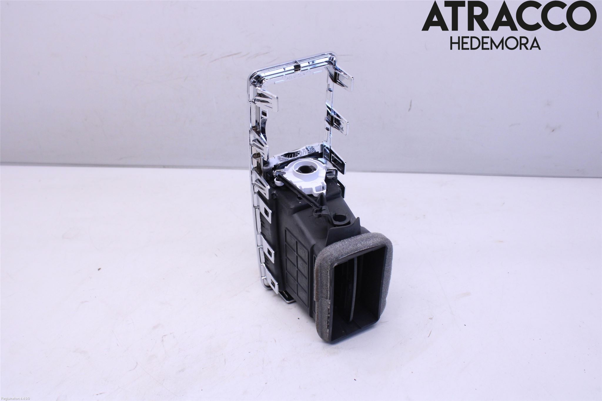 Dodge PICK UP RAM 81- Defrosterkanal-Munstycke