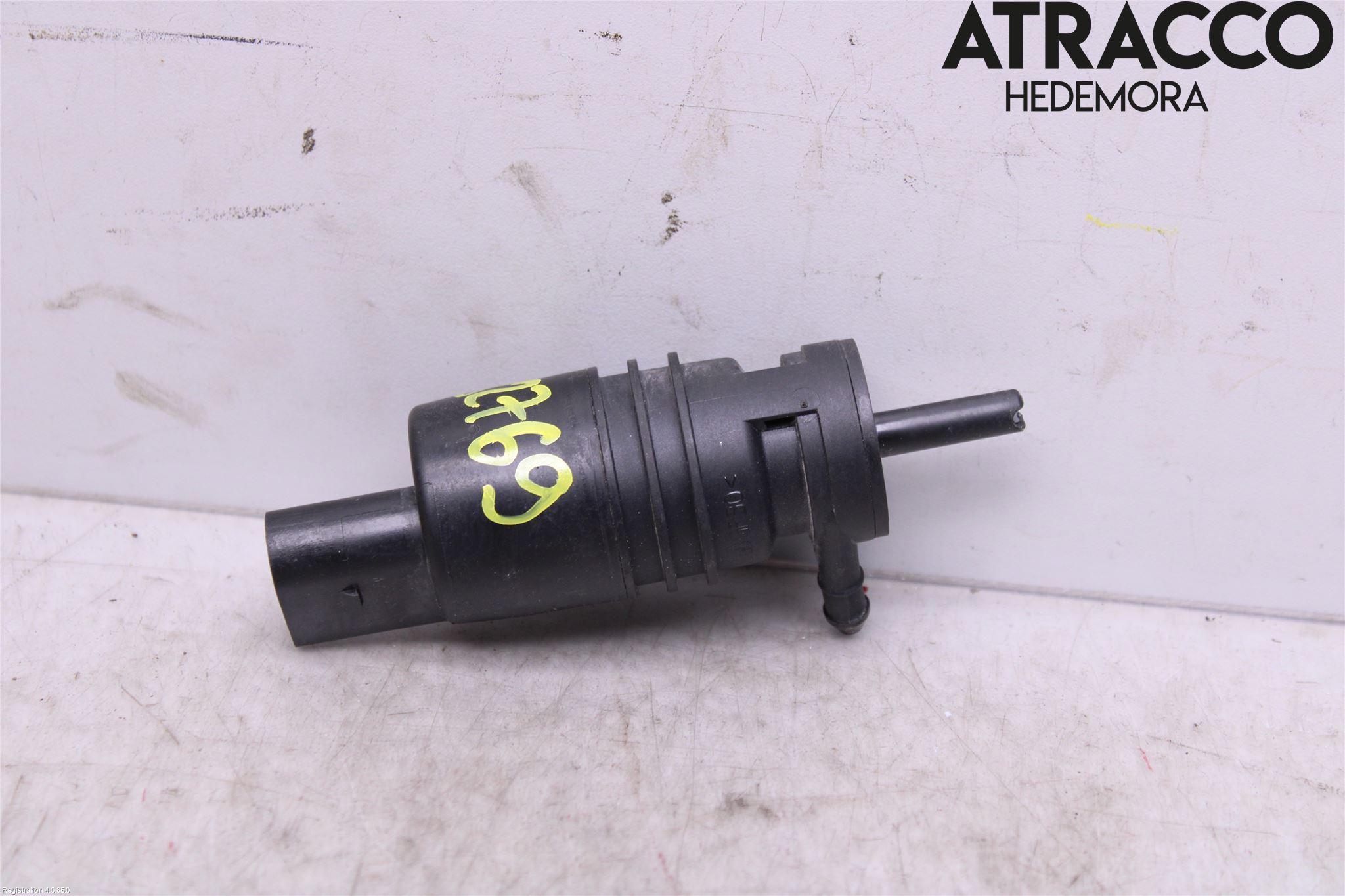 Mercedes-Benz MB C-KLASS (W204) 07-15 Spolarpump Vindruta