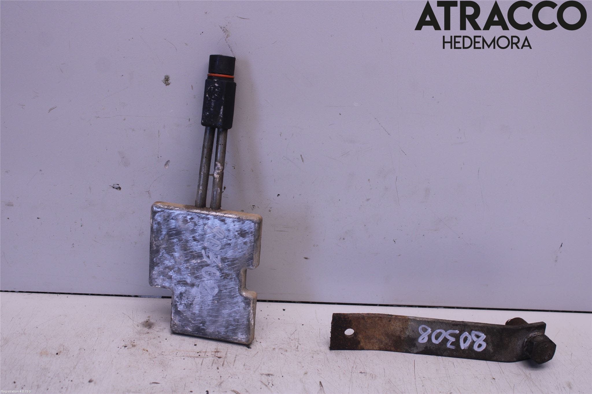 Volkswagen VW TOURAN 03-10 Motorvärmare Värmekropp