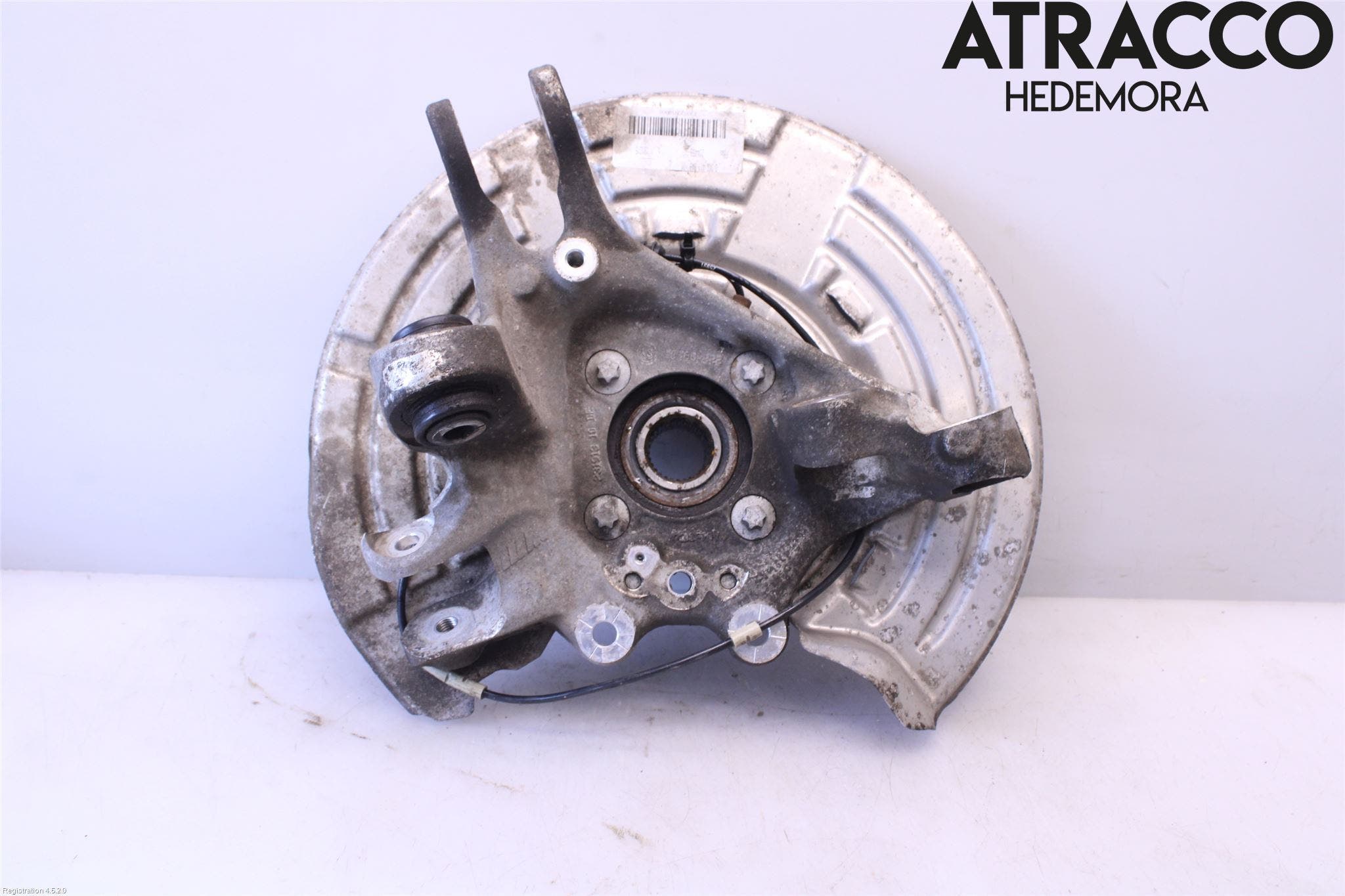 BMW 2 F22/F23/F87 Coupé/Cab 13-21 Styrspindel Lagerhus Vä