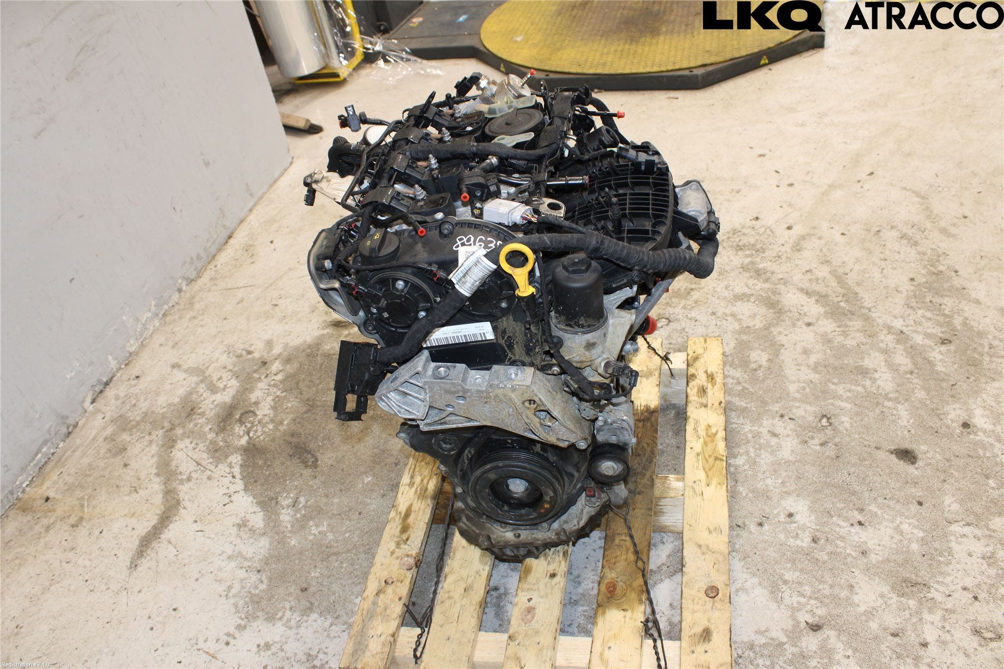 Audi Q3 F3 19- Motor Bensin