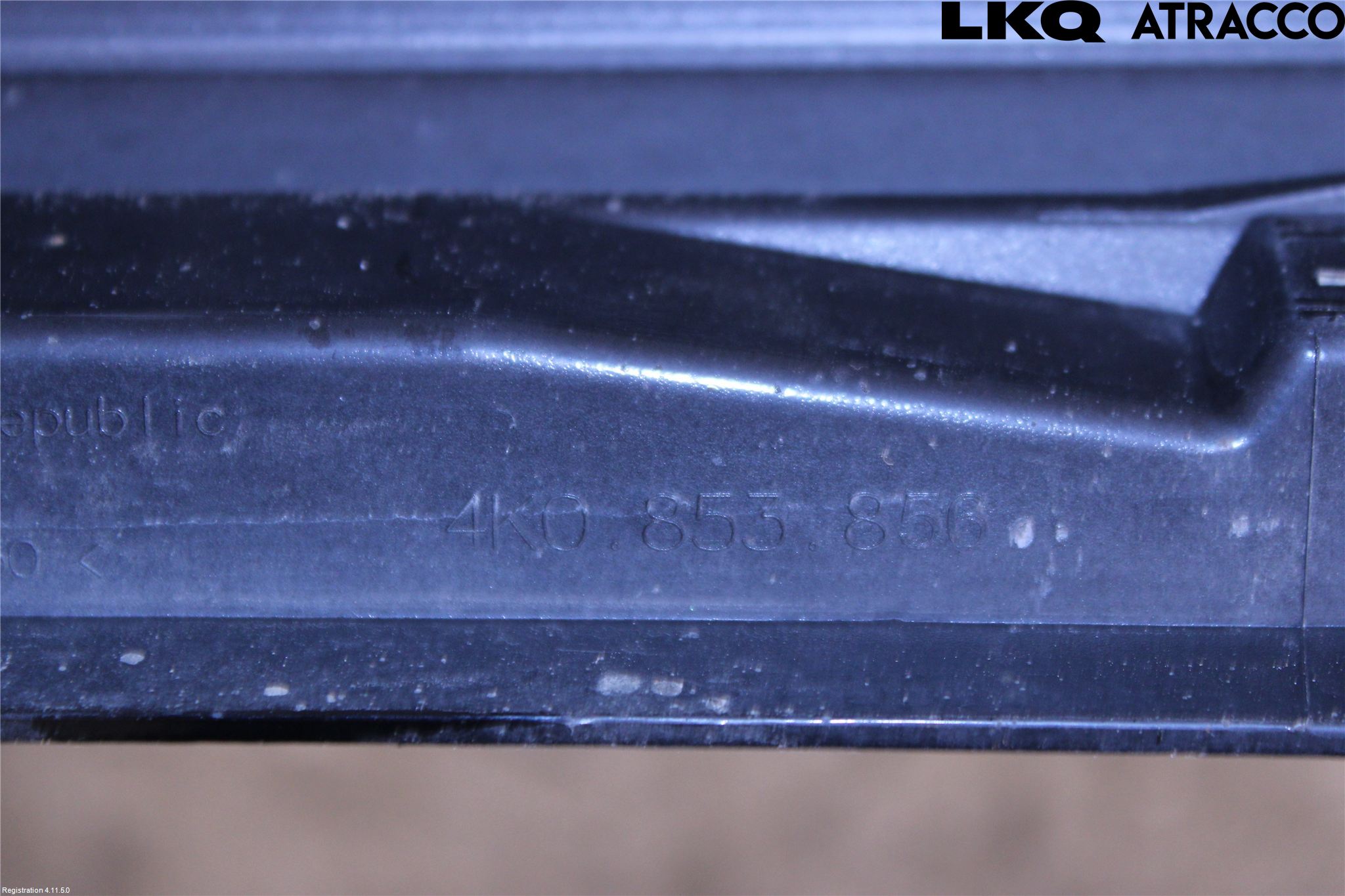 Audi A6 F2/C8 19- Sidokjol Hö