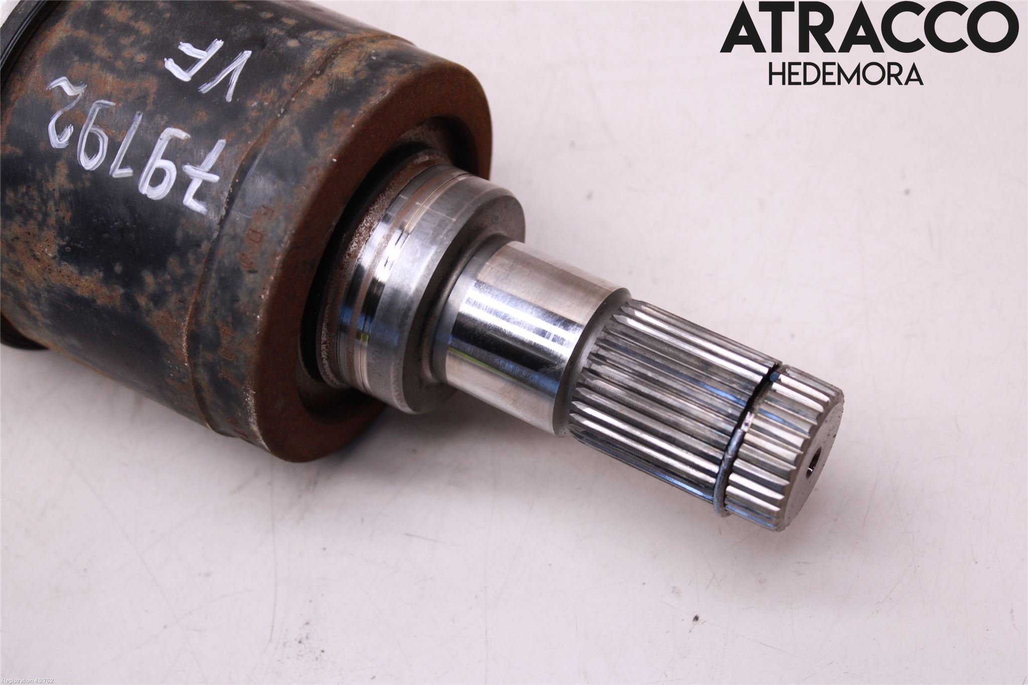 Mazda CX-7 Drivaxel Fram Vänster