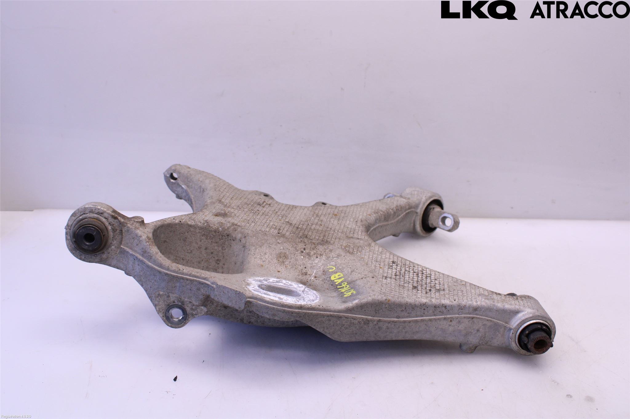 Volvo XC60 18- Bärarm Bak Vänster