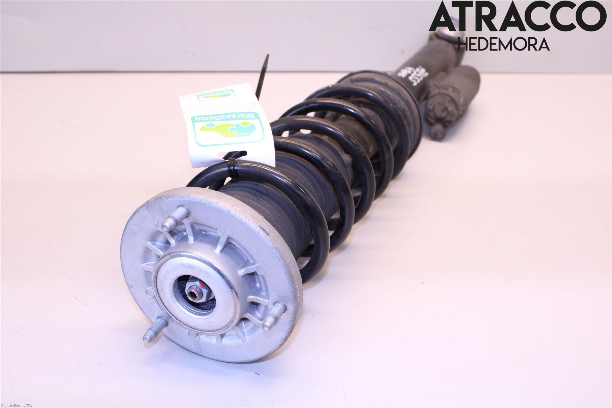 BMW 5 G30/G31/F90 17-23 Fjäderben Bak Höger