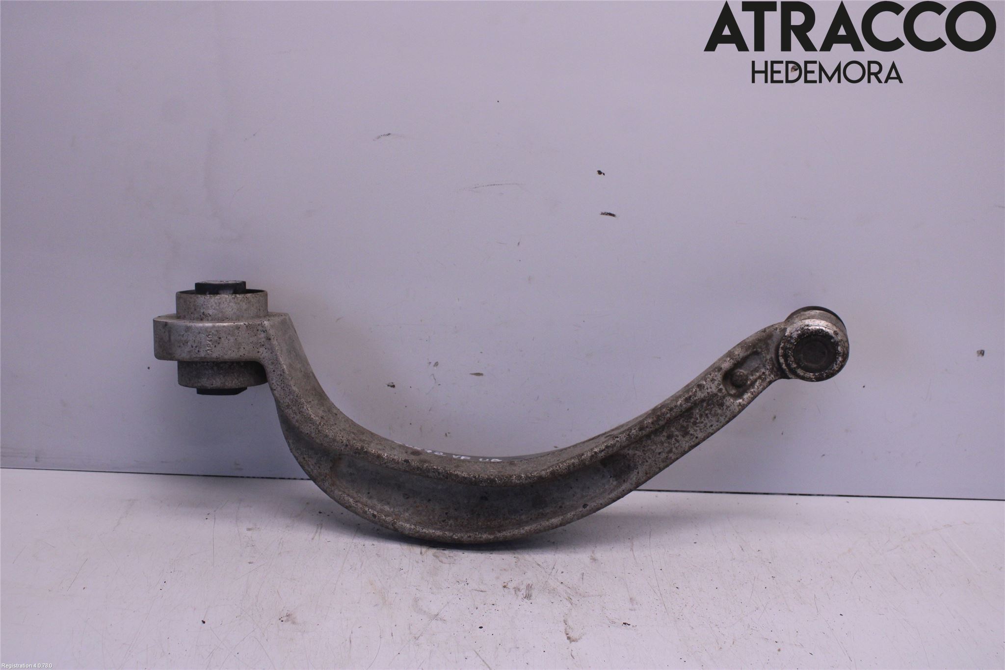 Audi A4/S4 08-11 Bärarm Fram Undre Vä