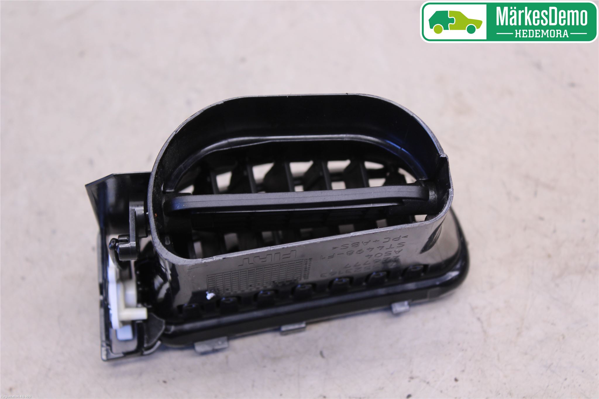 Fiat 500L 13-19 Defrosterkanal-Munstycke