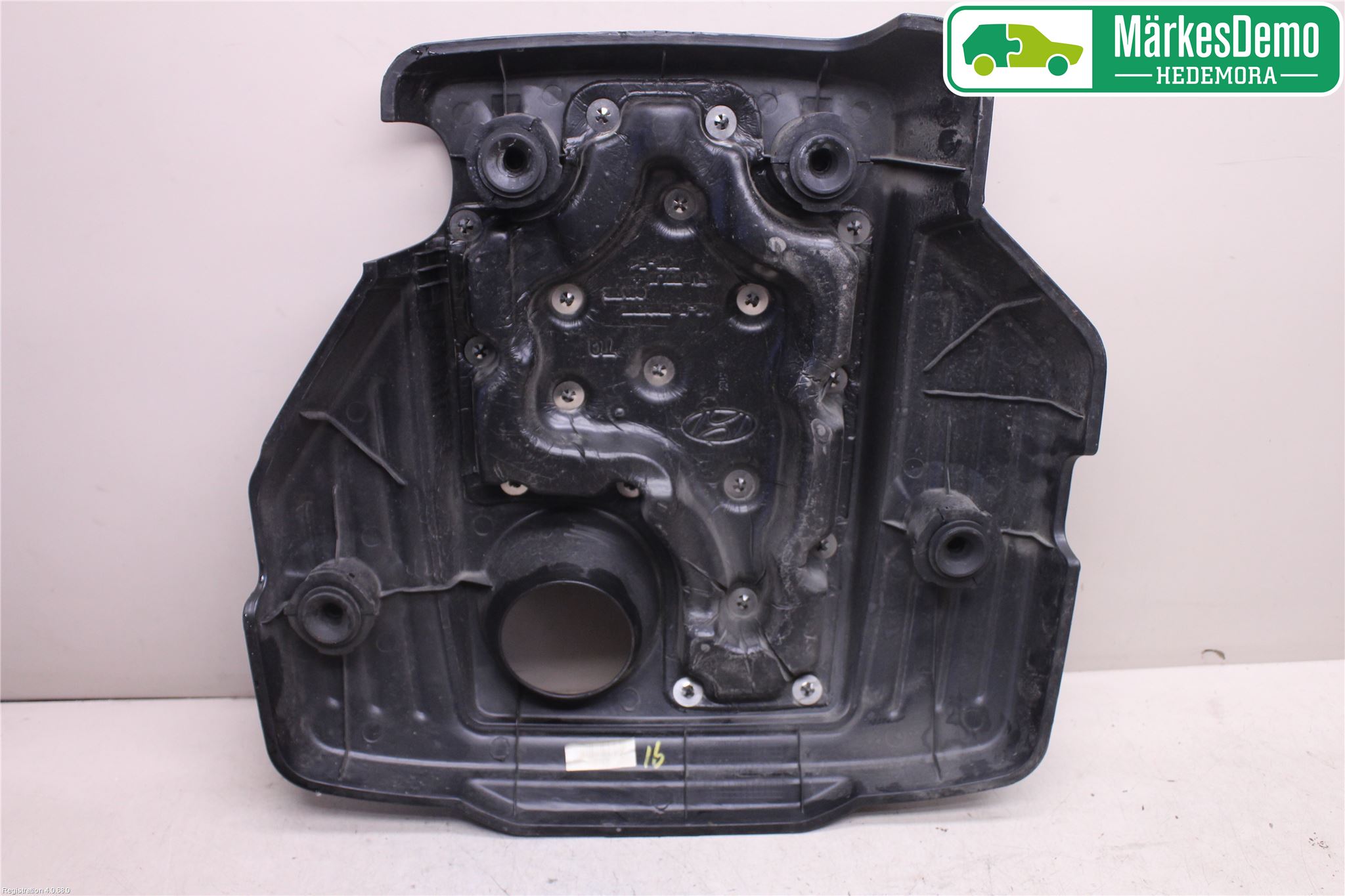 Hyundai H-1/STAREX 08-21 Motorkåpa