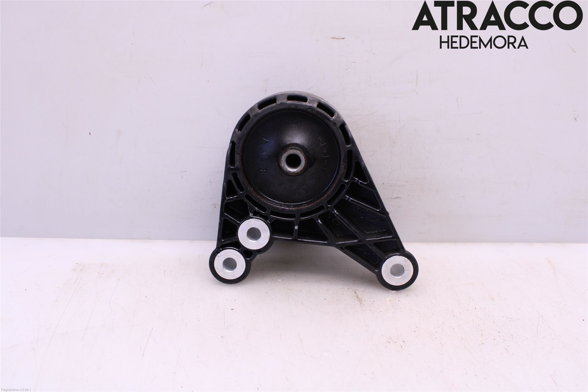 Hyundai IONIQ AE 17-22 Motorfäste