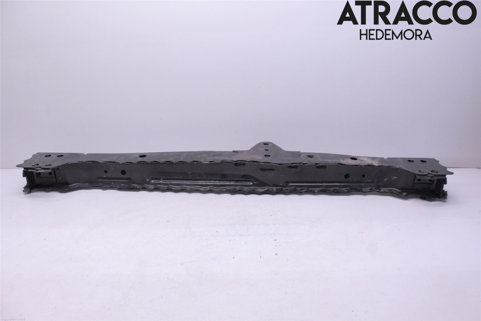 Toyota VERSO 09-18 Framvagnsbalk
