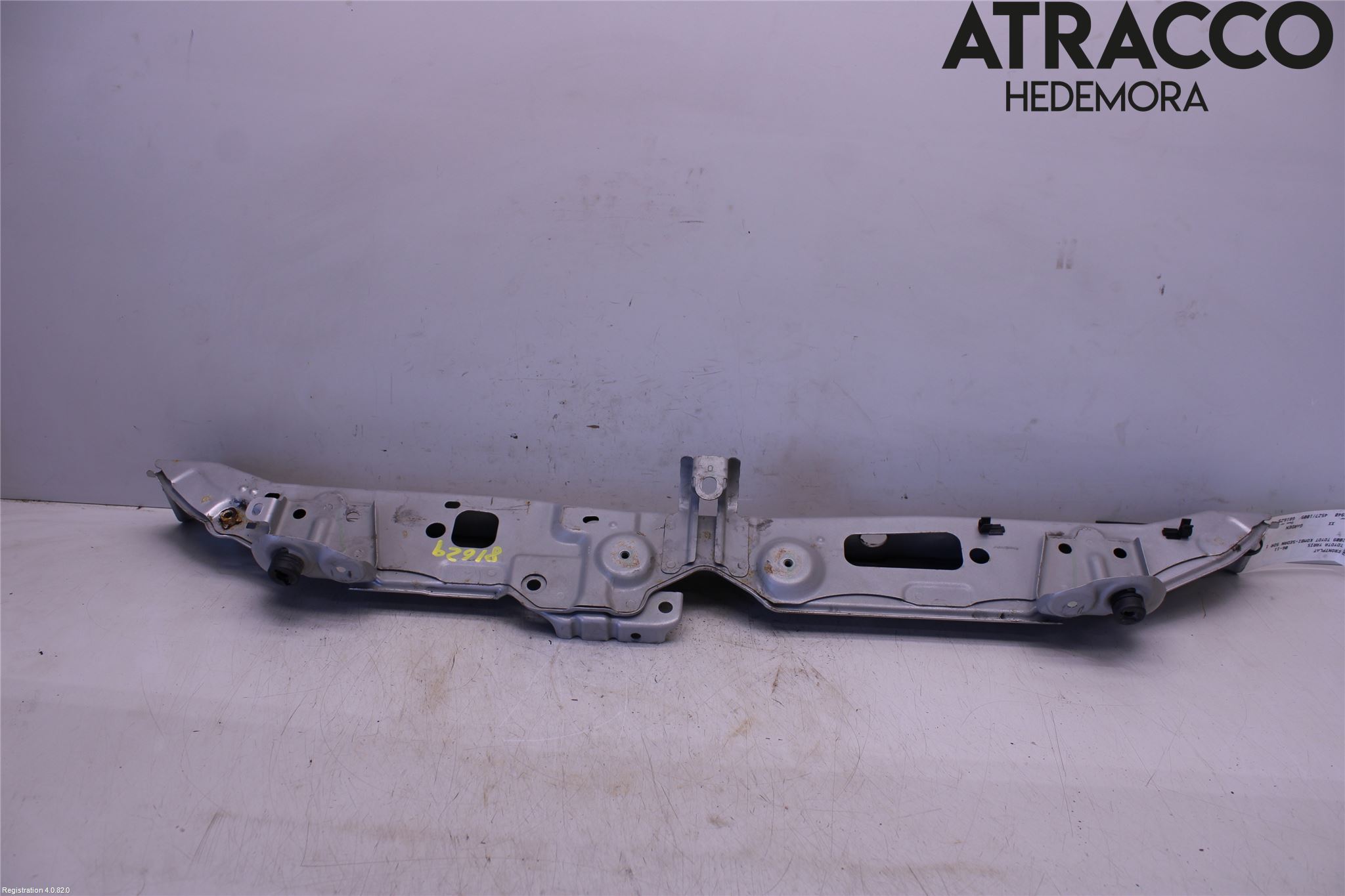 Toyota YARIS XP90 06-11 Frontplåt