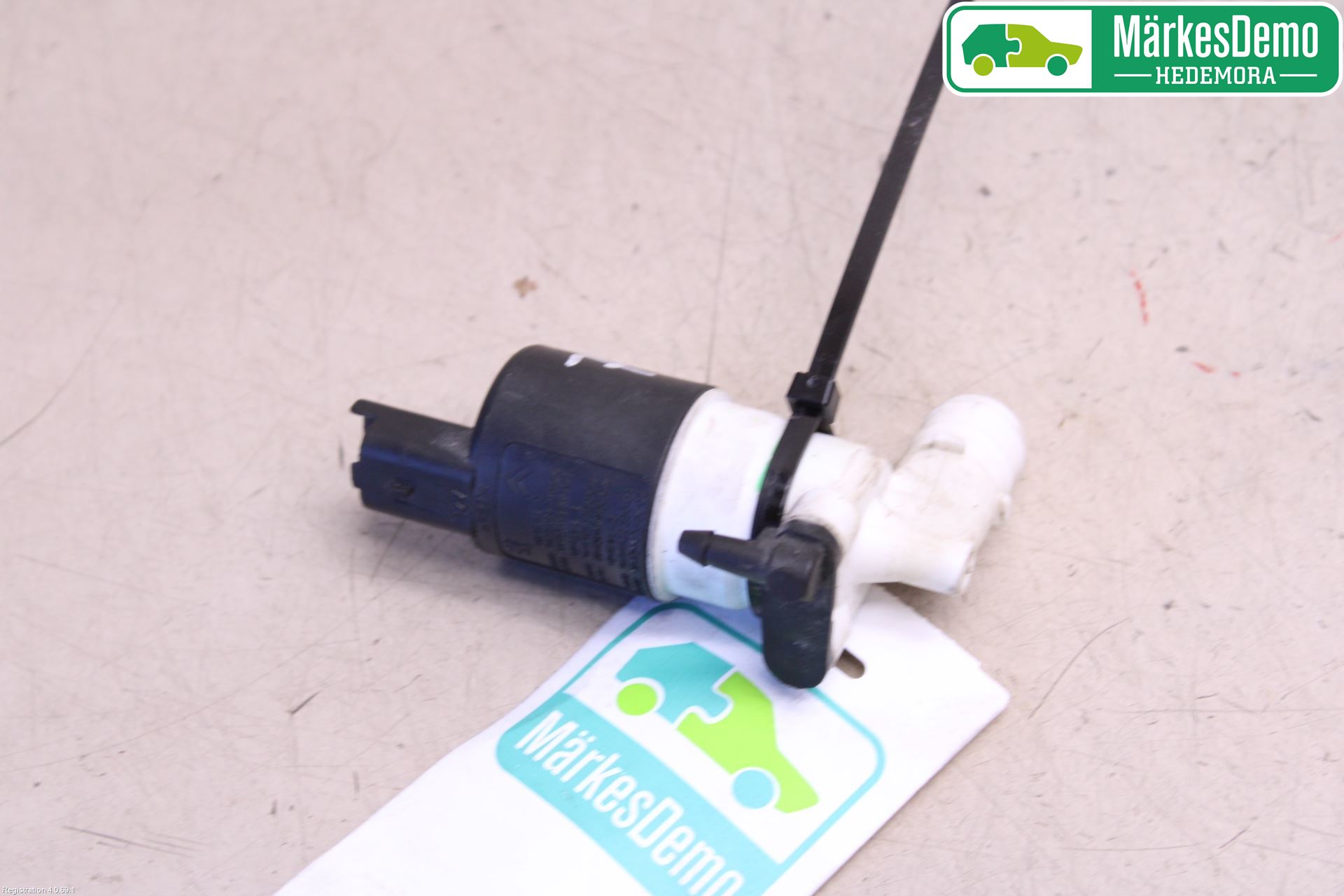 Peugeot PARTNER 16-18 Spolarpump Vindruta