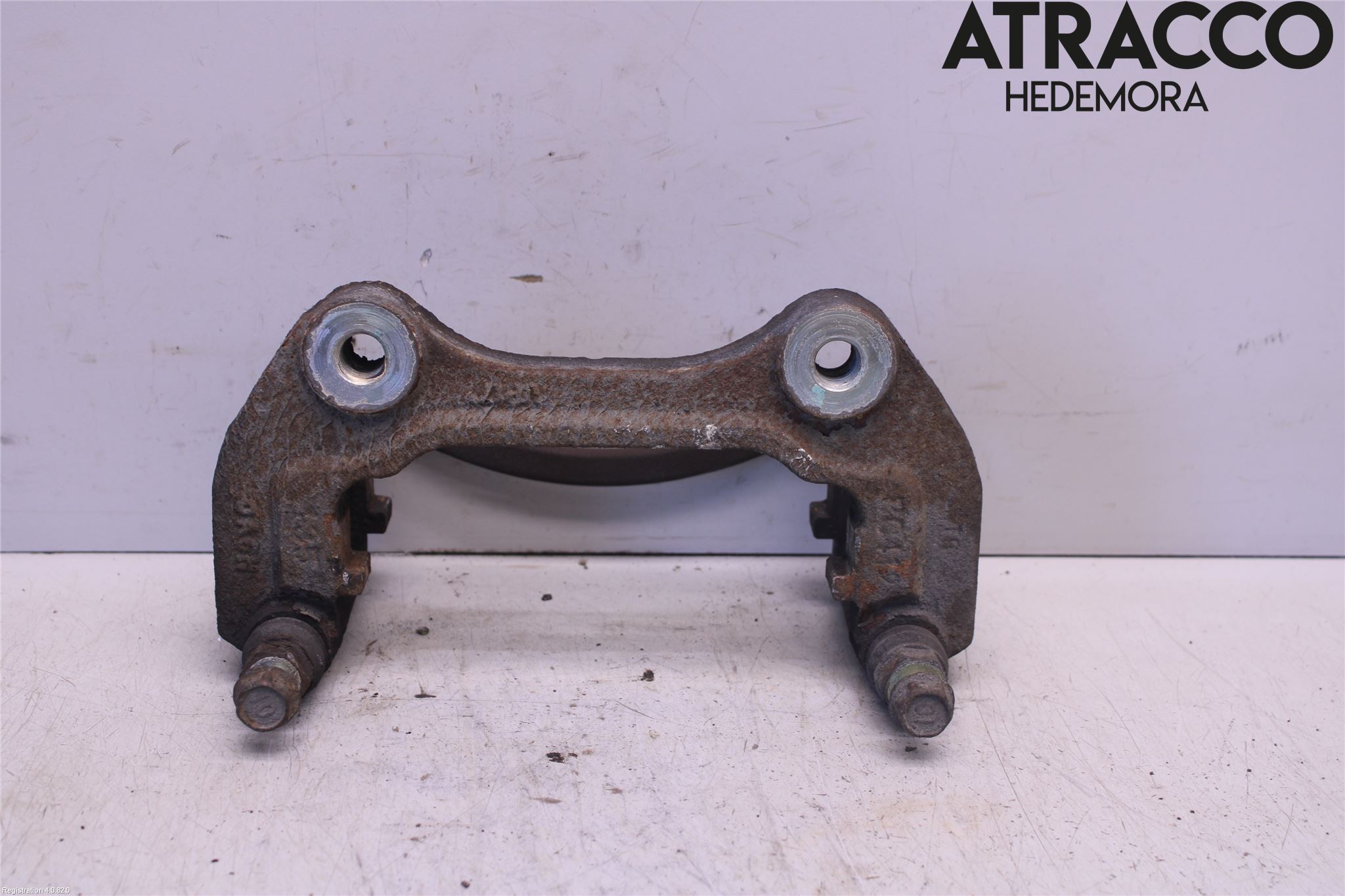 Opel CASCADA 13-19 Bromsokshållare