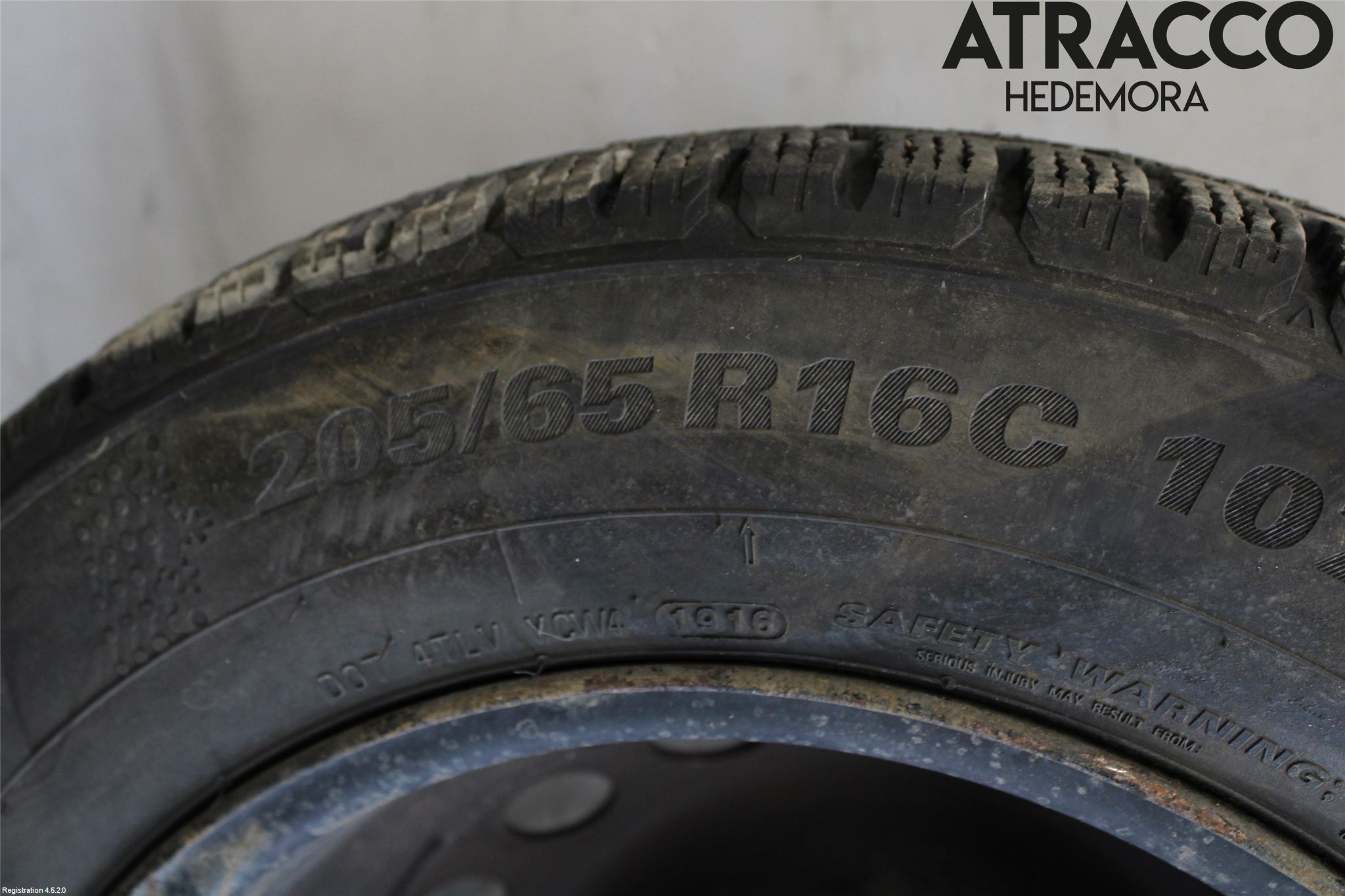 Ford TRANSIT SKÅP/BUSS 14-22 Vinterdäck Med Fälg