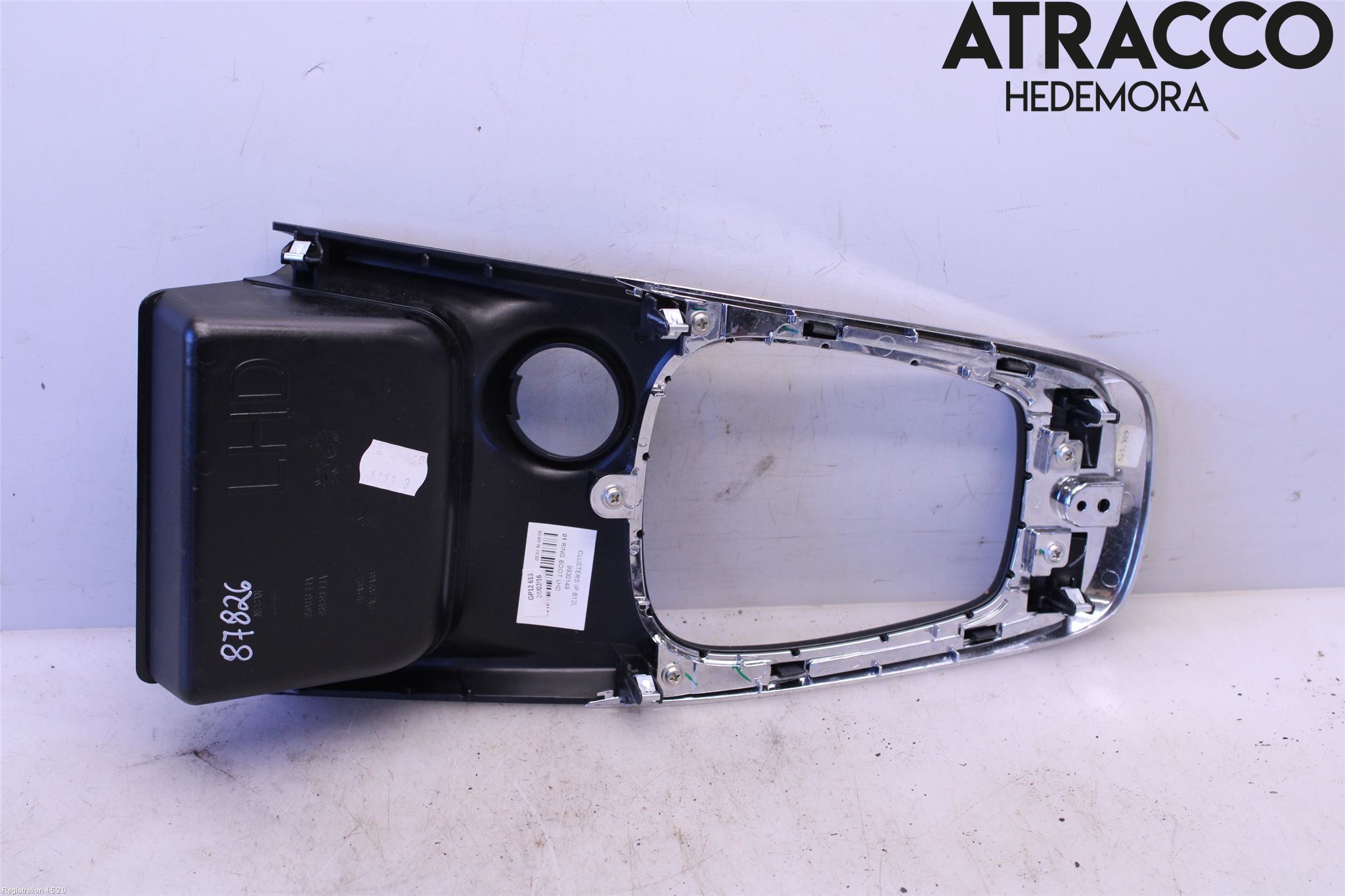 Nissan PULSAR Instrumentkonsoll Mitt