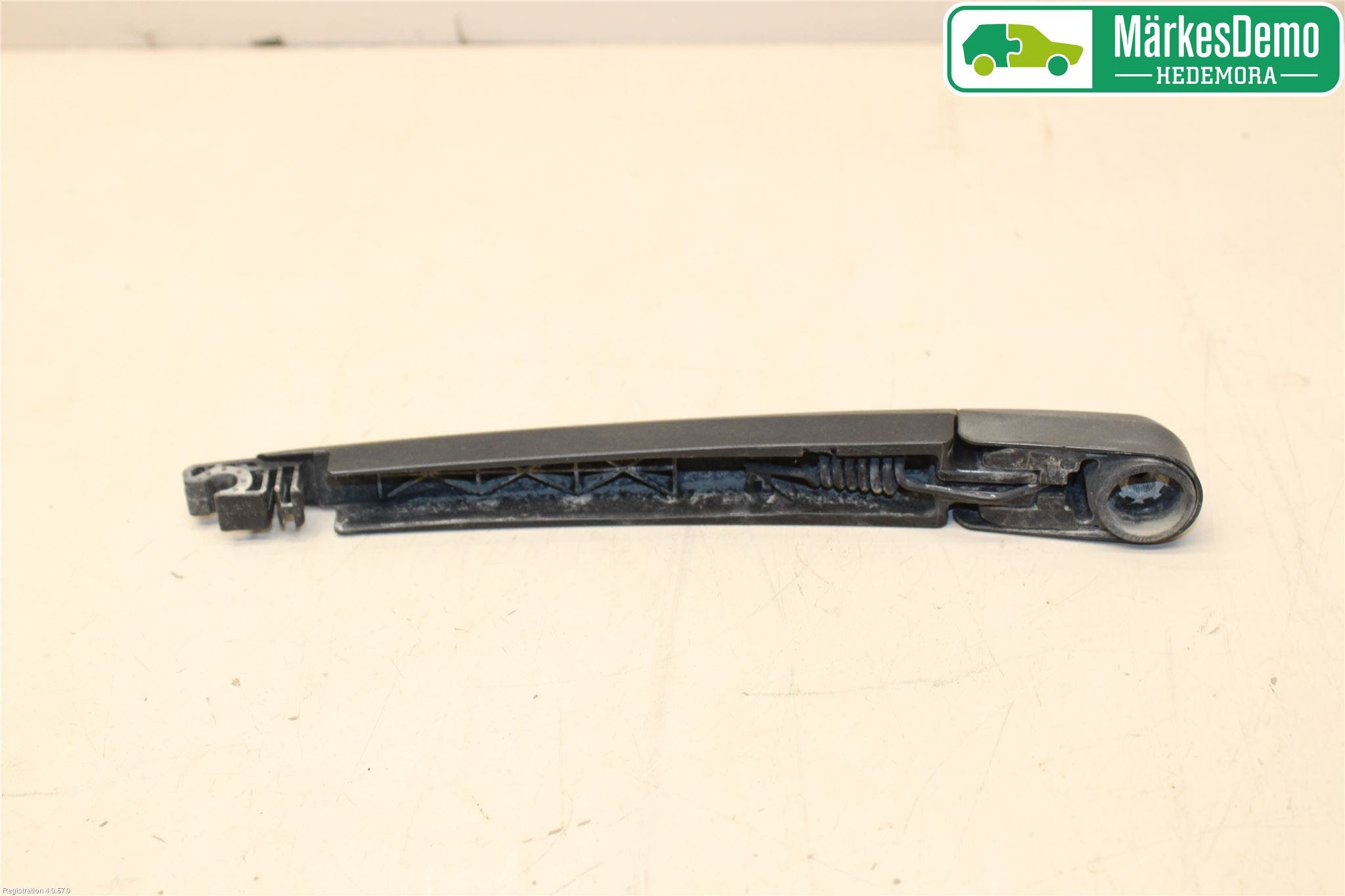 Hyundai i40 08-15 Torkararm-Bakruta