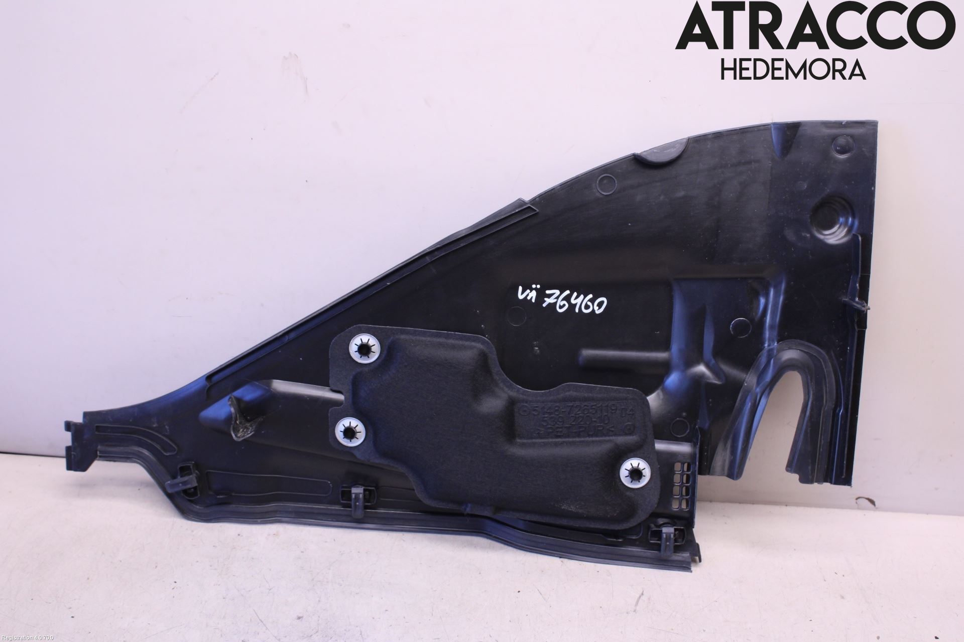BMW 3 F30/F31/F80 12-19 Torpedplåt-Torpedplast