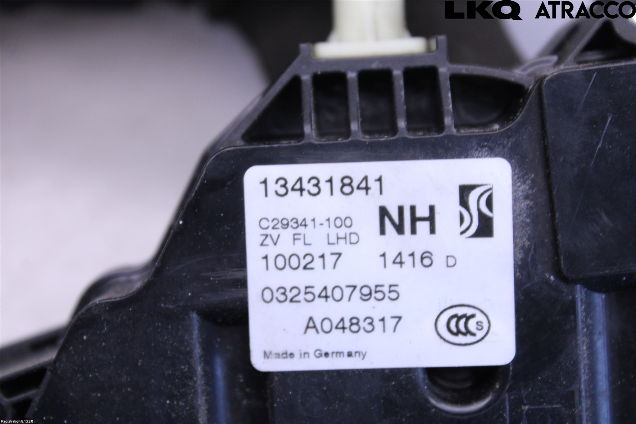 Opel CORSA E 15-19 Låskista-Dörrlås