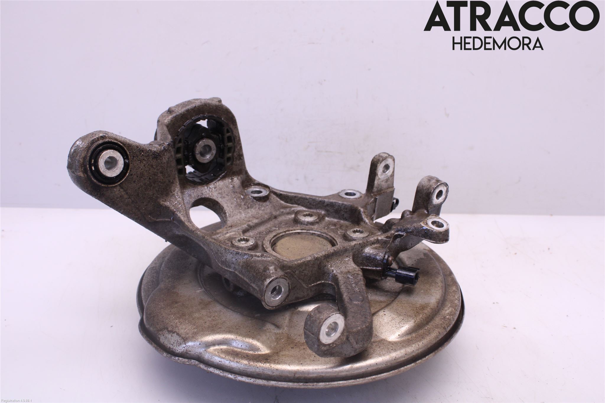 Volvo V90 17->> Hjullagerhus-Spindel Hö B