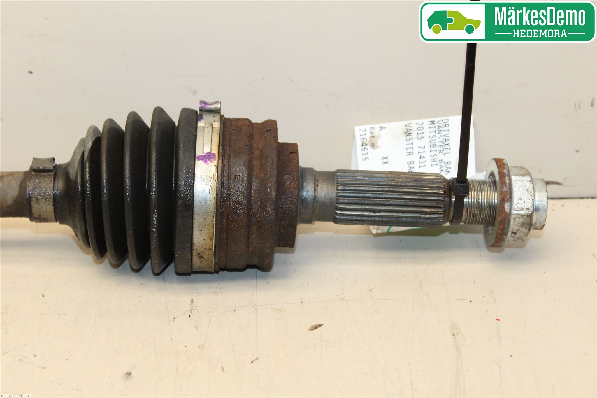 Mitsubishi ASX 10-22 Drivaxel Bak Vänster