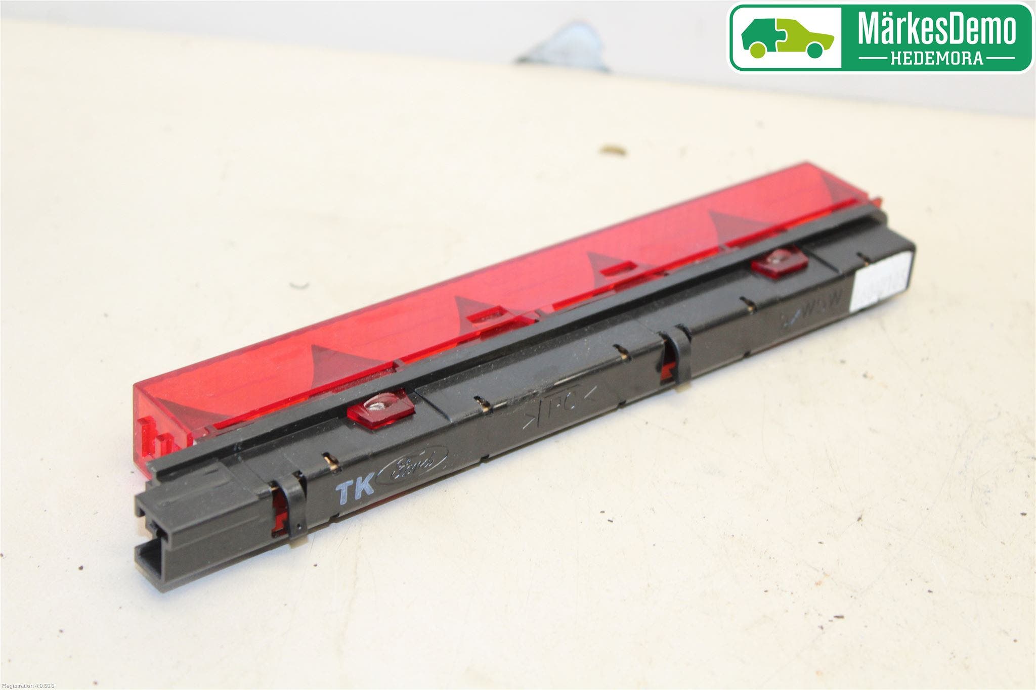 Ford FOCUS 04-07 Bromsljus Bakruta