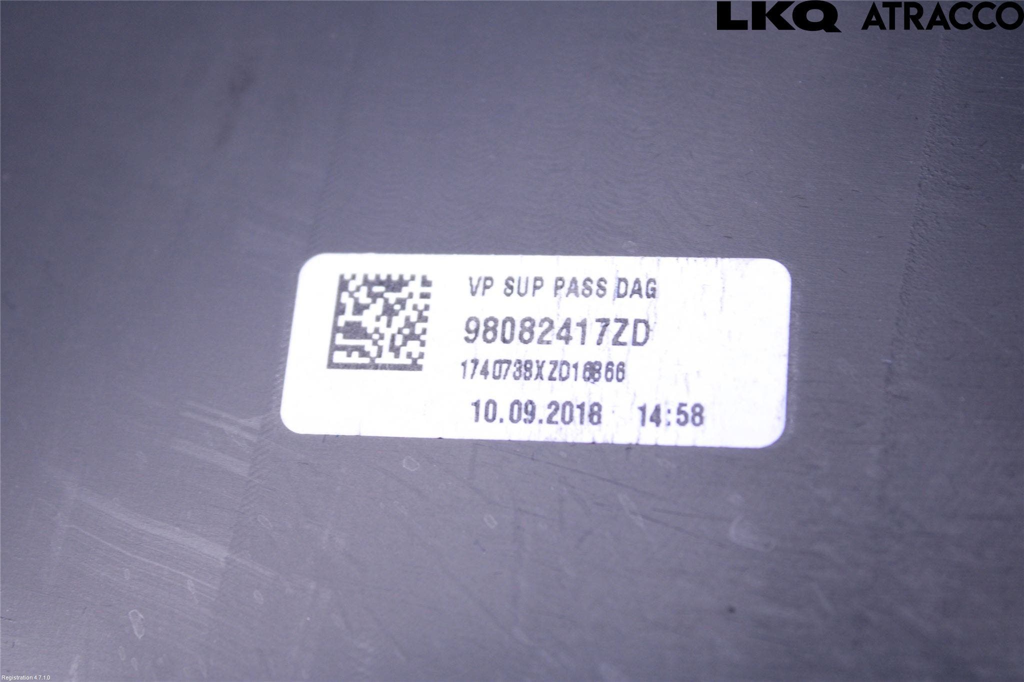 Toyota PROACE II 16- Handskfack