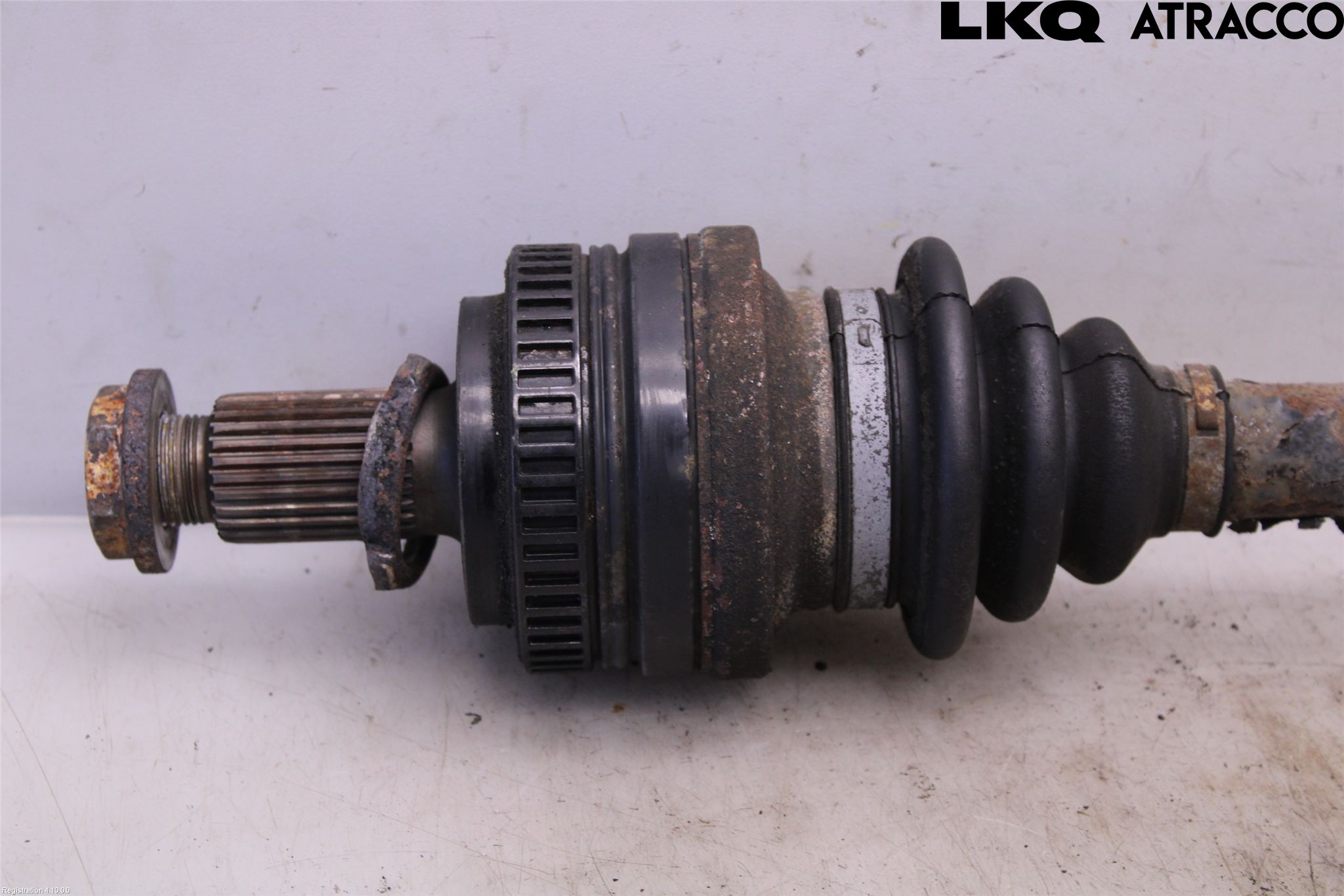 BMW Z3 E36/6    94-02 Drivaxel Bak Vänster