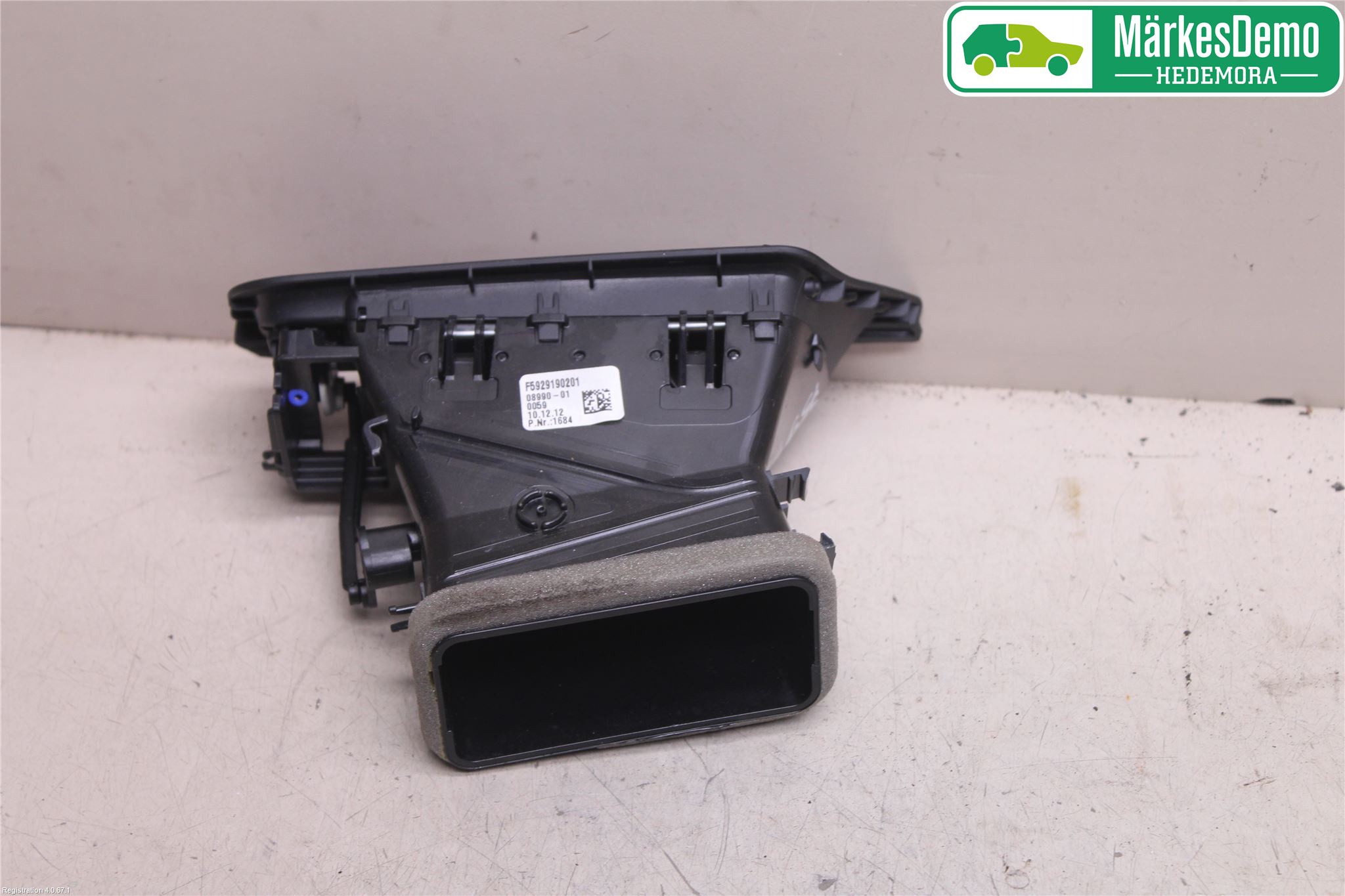 BMW 5 F10/F11/F18 09-17 Defrosterkanal-Munstycke