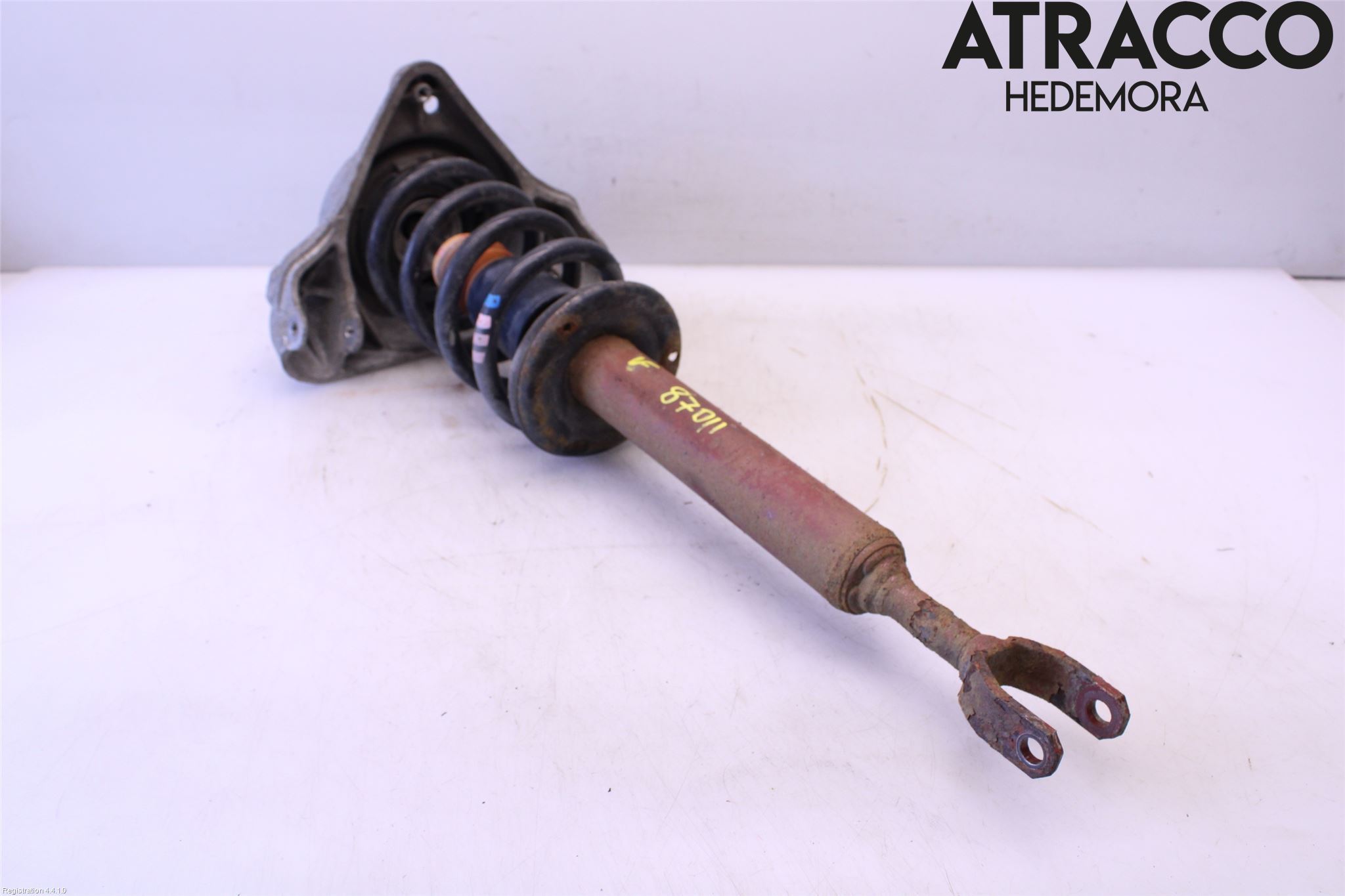 Audi A6/S6     05-11 Fjäderben Fram Vänster