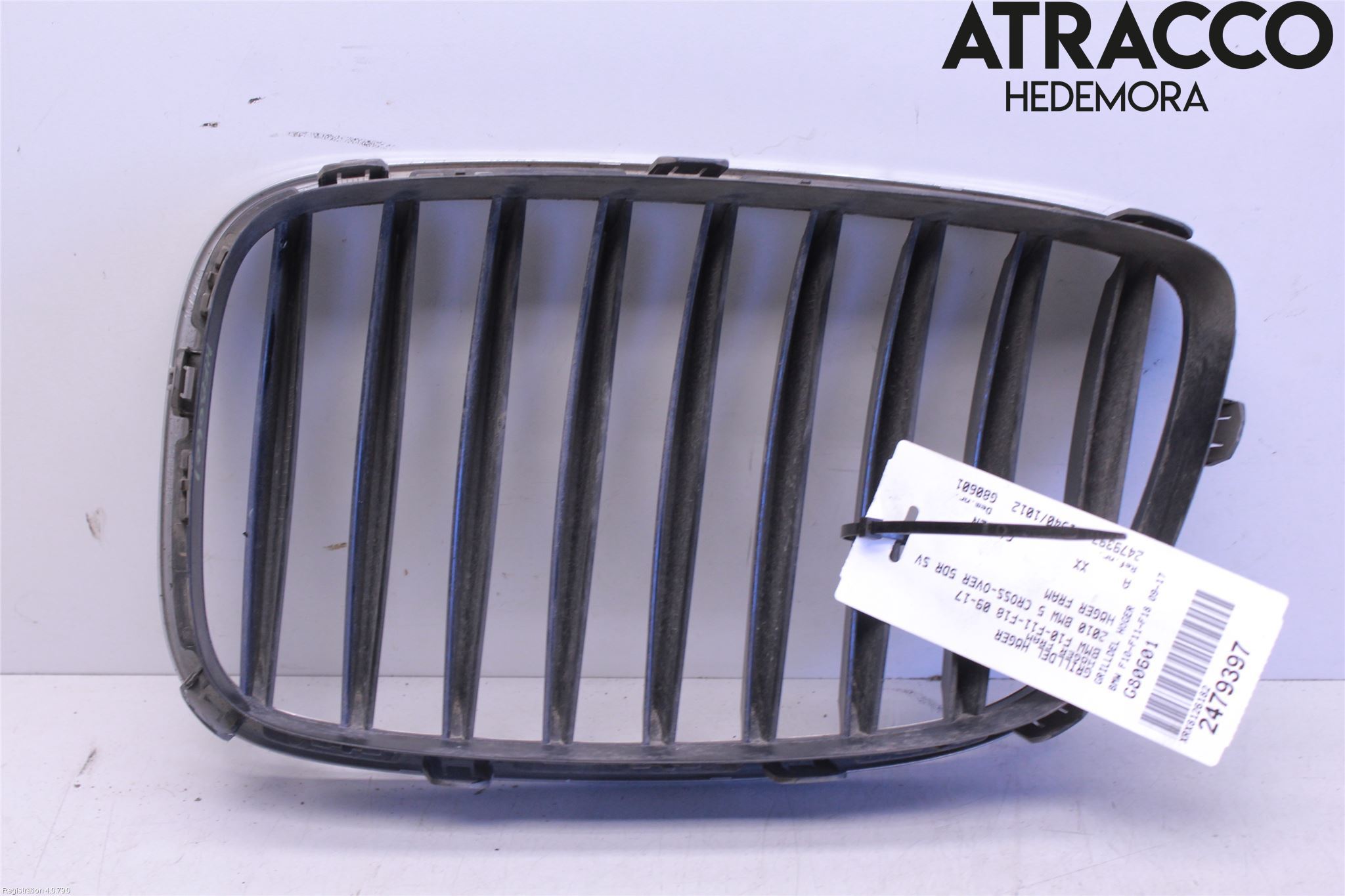 BMW 5 F10/F11/F18 09-17 Grilldel Höger