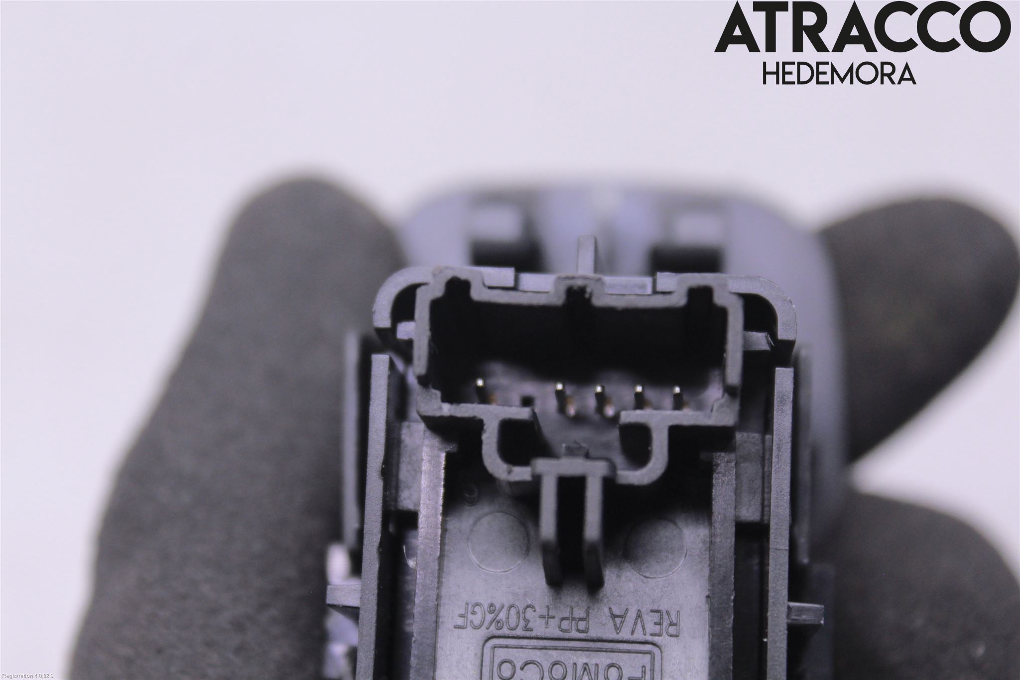 Ford ECOSPORT 17- Strömställare Elhiss