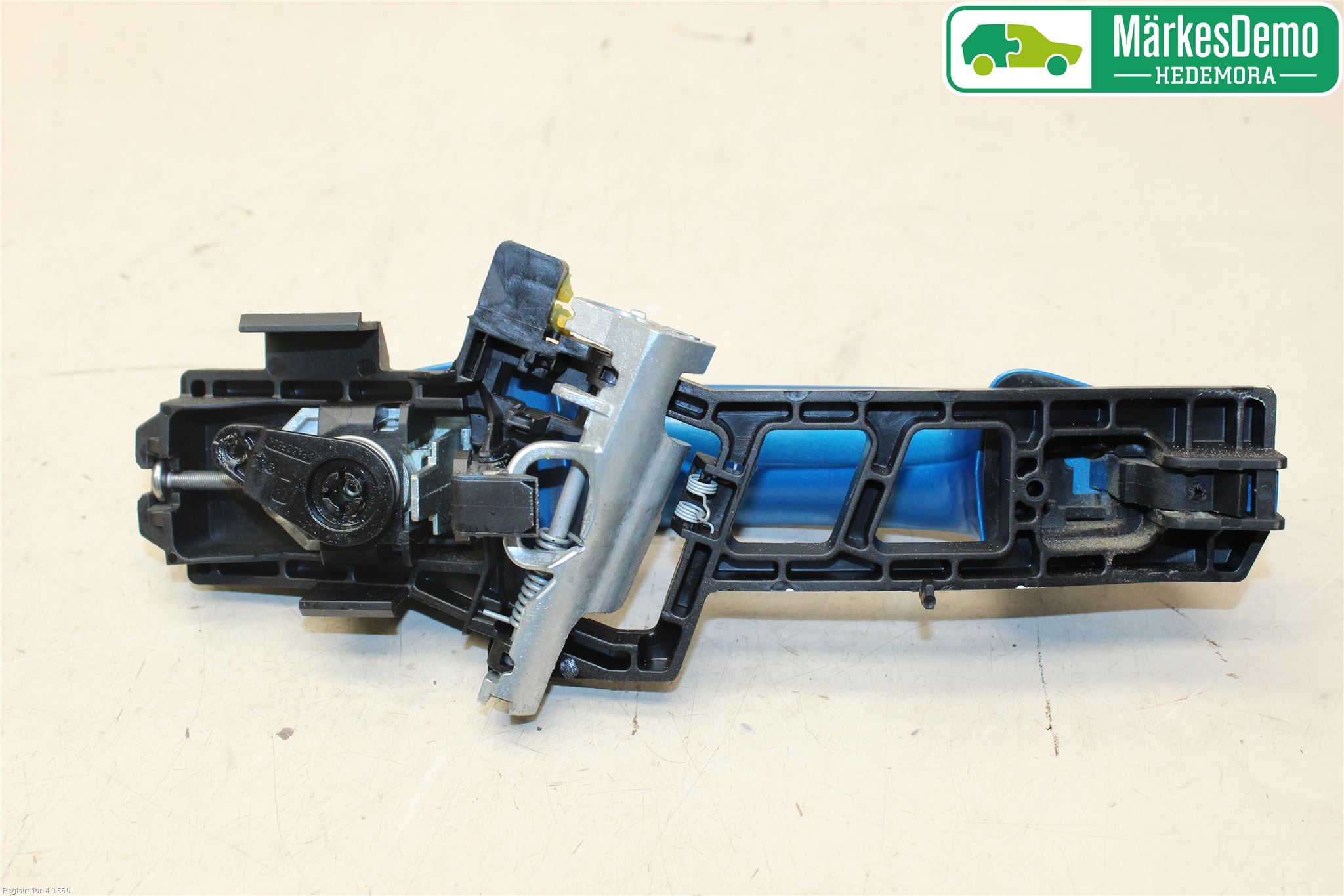 Ford FIESTA 13-17 Dörrhandtag Yttre Vä