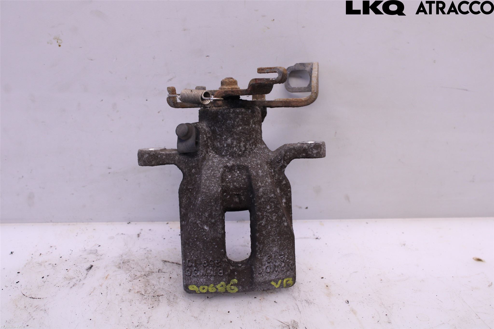 Mini CABRIO F57 16-24 Bromsok Bak Vänster