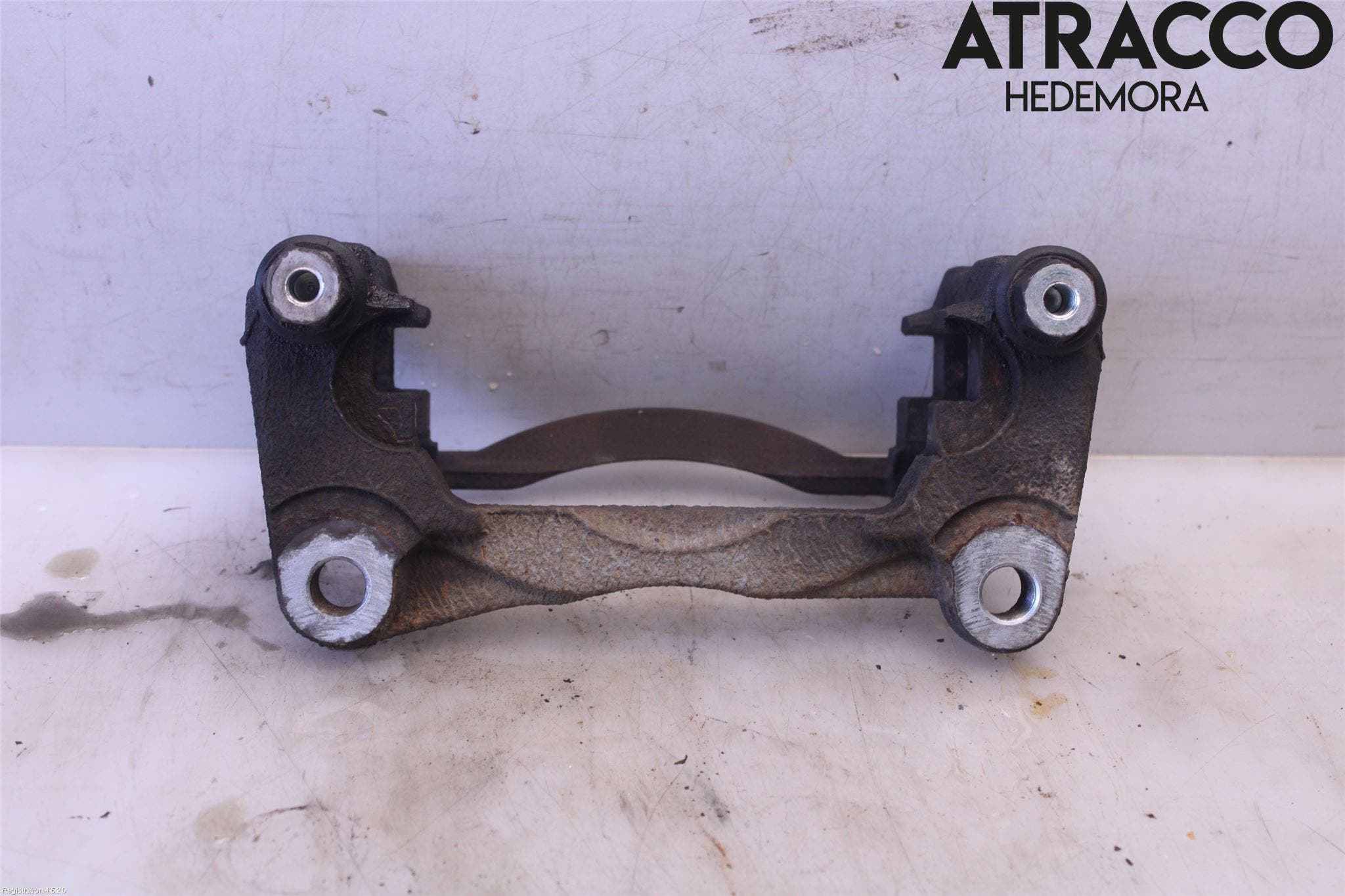 Mazda 6 13- Bromsokshållare