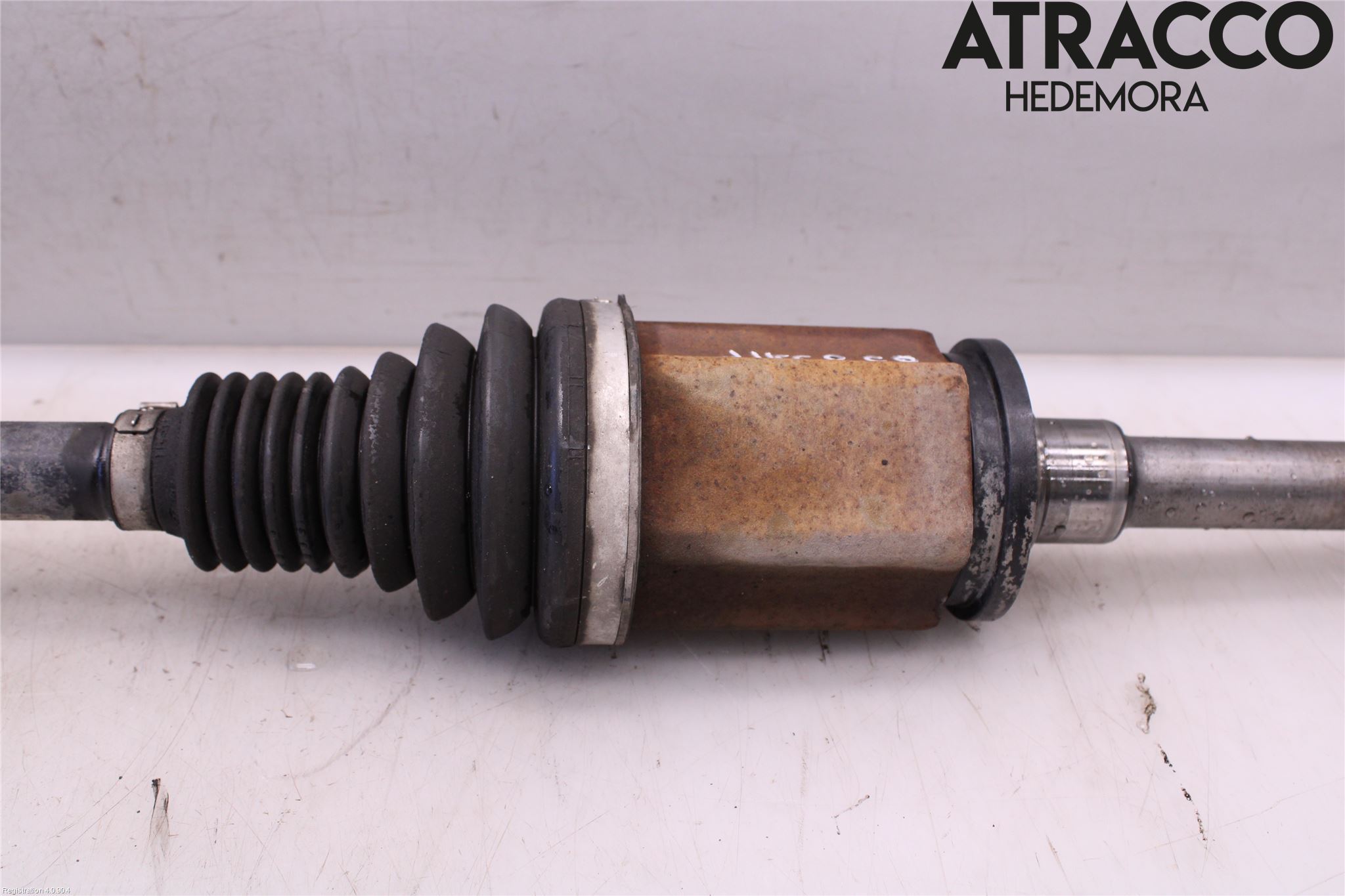 BMW 3 F30/F31/F80 12-19 Drivaxel Fram Höger