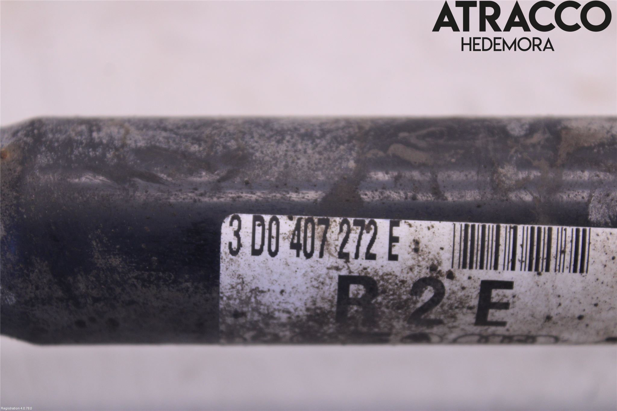 Volkswagen VW PHAETON Drivaxel Fram Höger