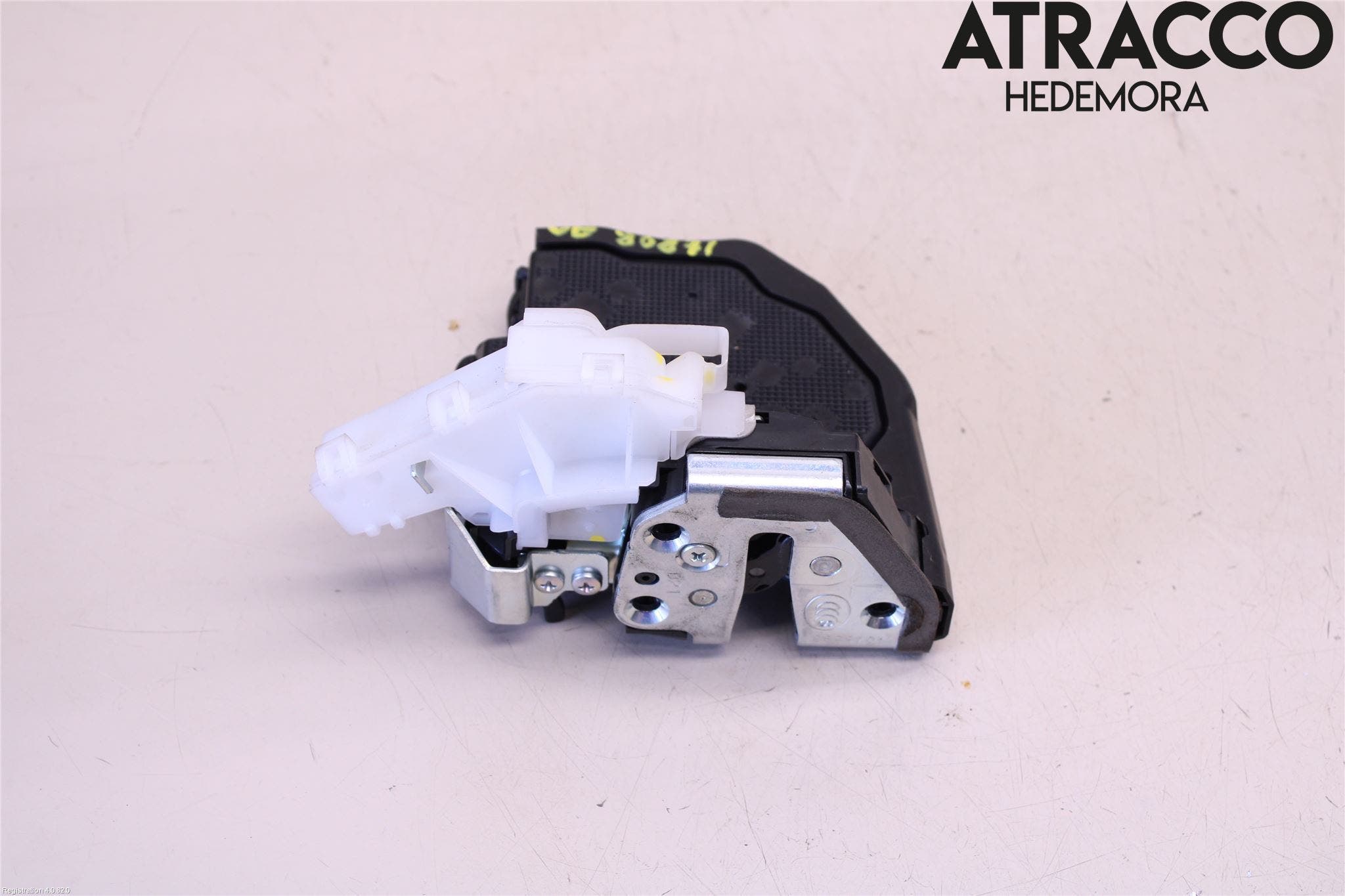 Toyota C-HR 16-23 Låskista-Dörrlås