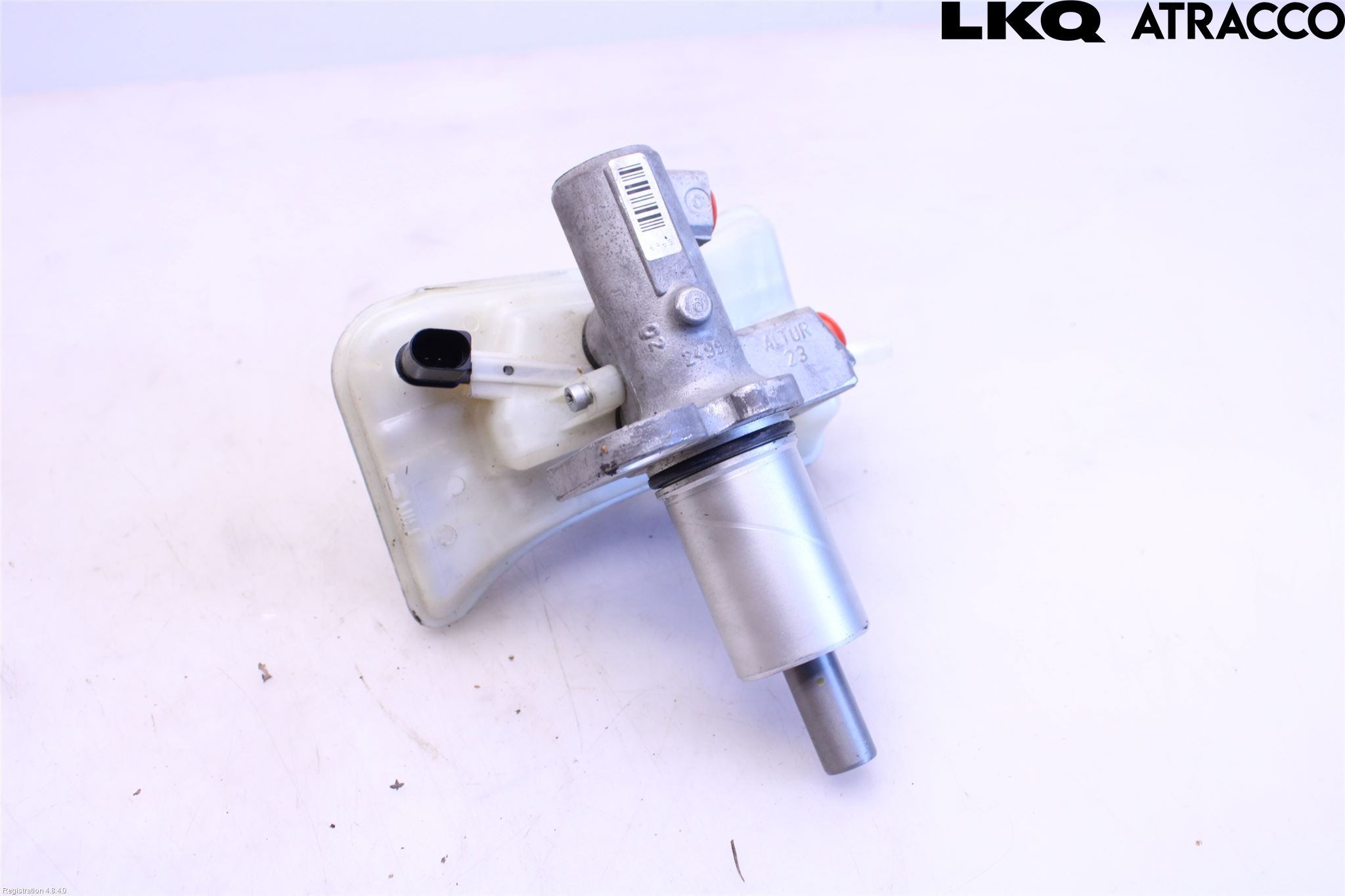 Volkswagen VW PASSAT 01-05 Broms Huvudcylinder