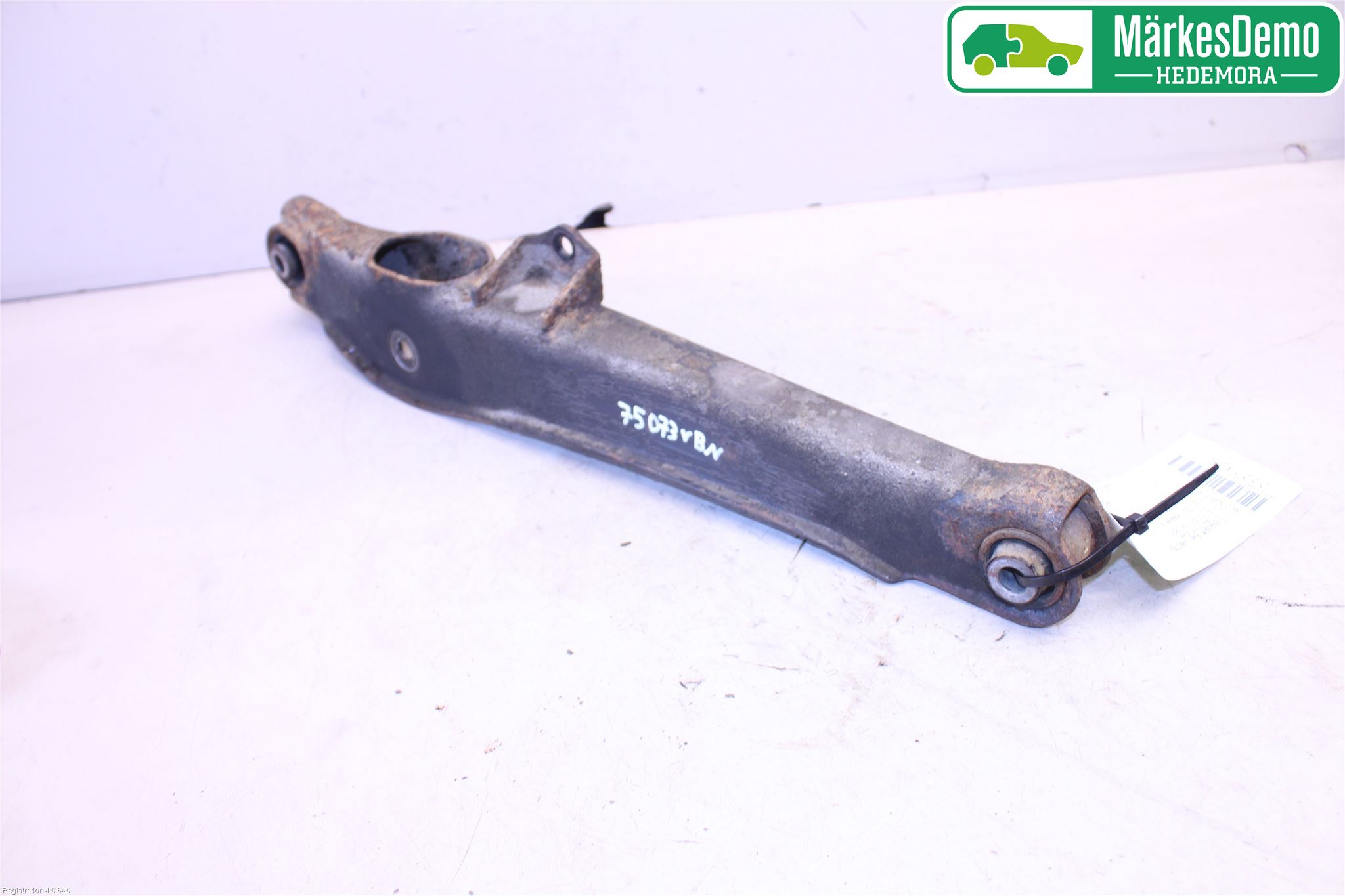 Dodge CALIBER Bärarm Bak Vänster