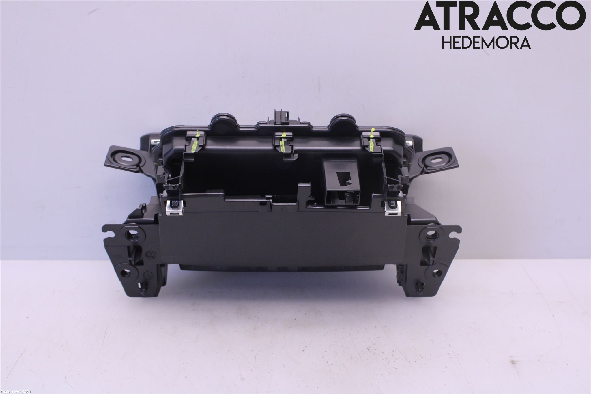 Peugeot 2008/E-2008 20- Instrumentbräda Förvaringsfack