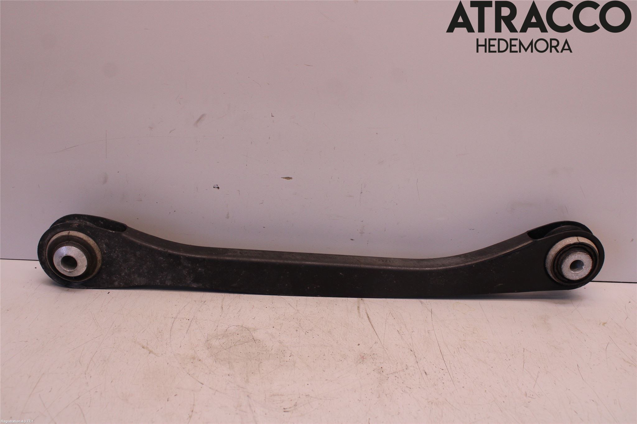 BMW 5 G30/G31/F90 17-23 Bärarm Bak Höger