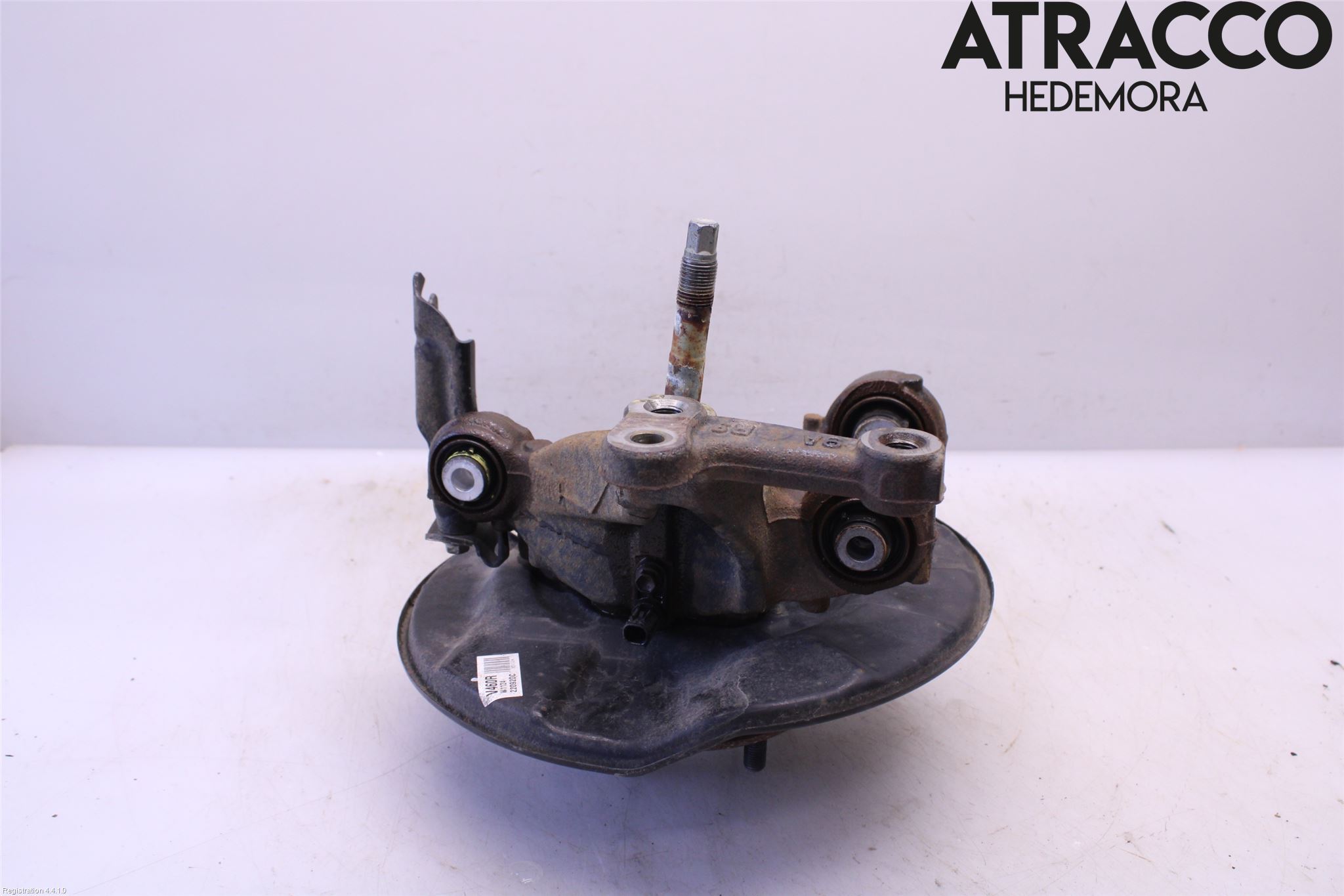 Toyota COROLLA CROSS XG10 22- Hjullagerhus-Spindel Hö B