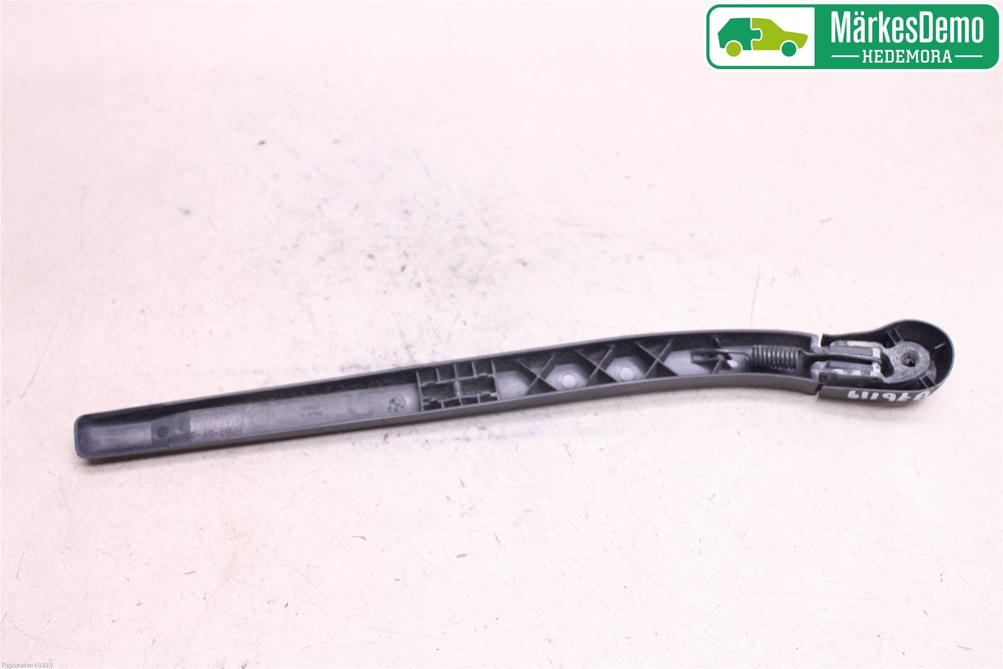 BMW 5 F10/F11/F18 09-17 Torkararm-Bakruta